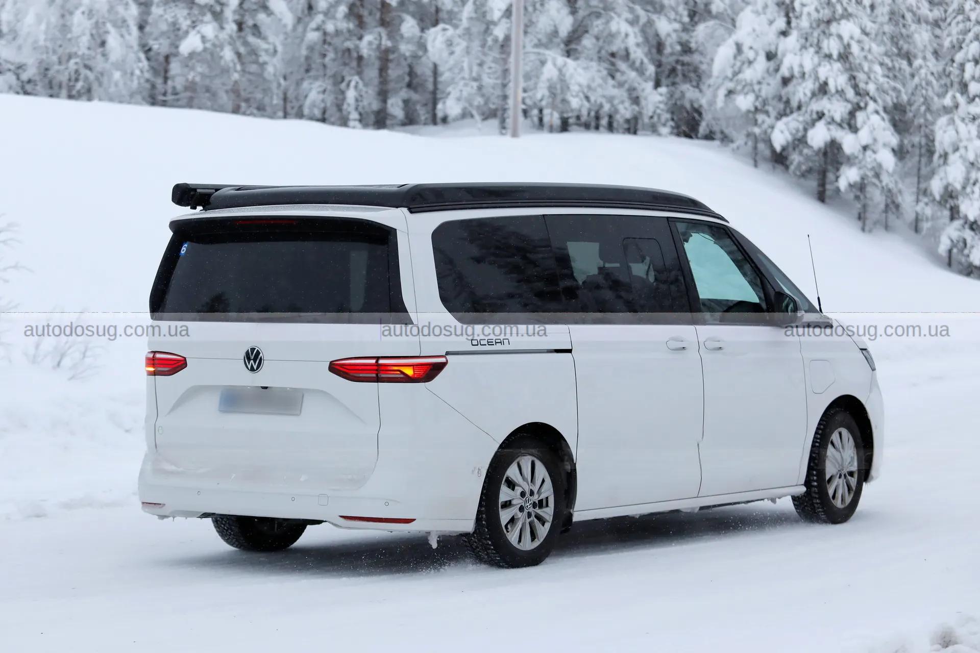 Volkswagen готує оновлений California 2027 і знову підкреслює статус культового кемпера