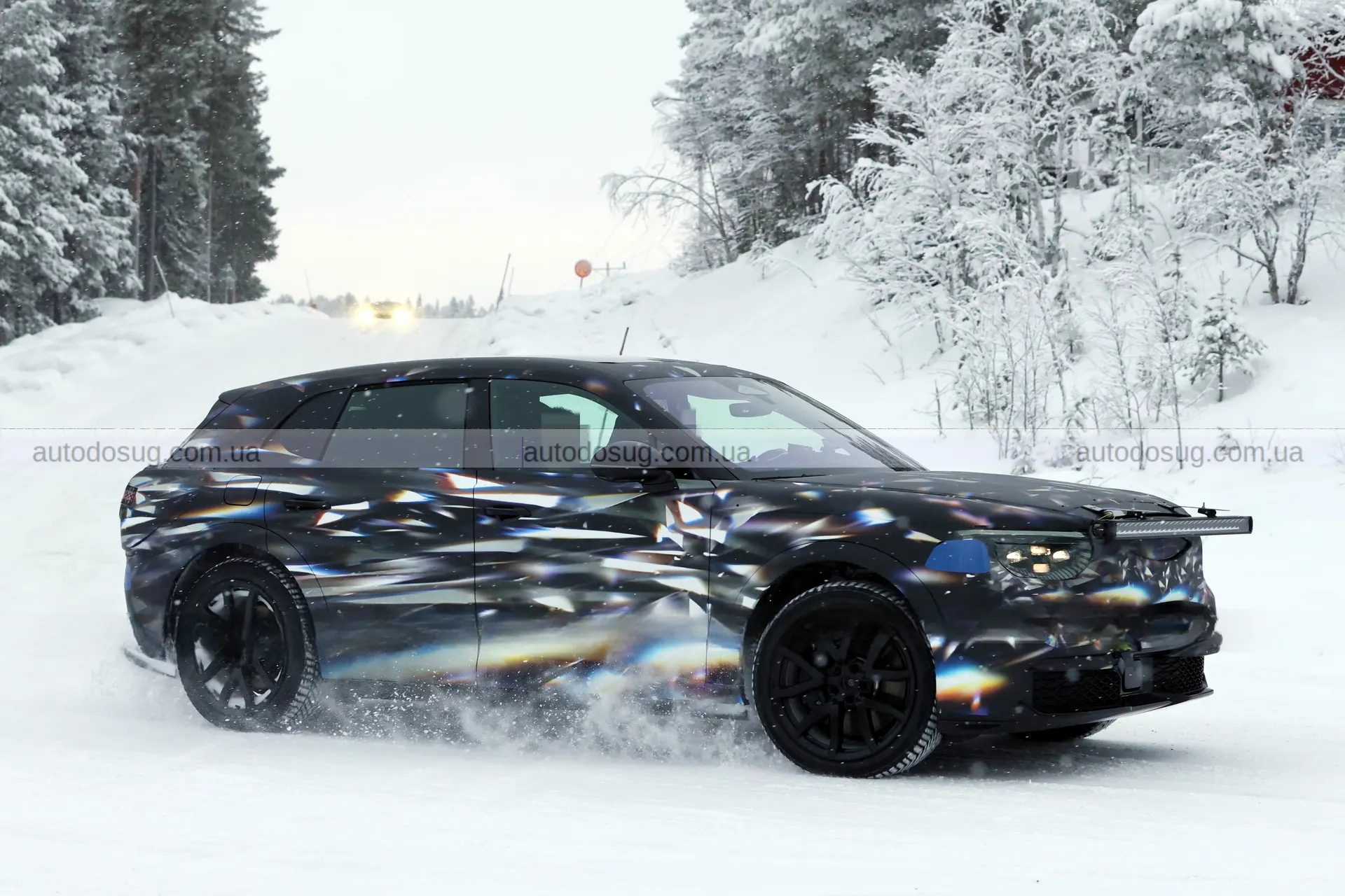 Bentley готує електричний Urban SUV і змінює правила гри у сегменті розкішних кросоверів