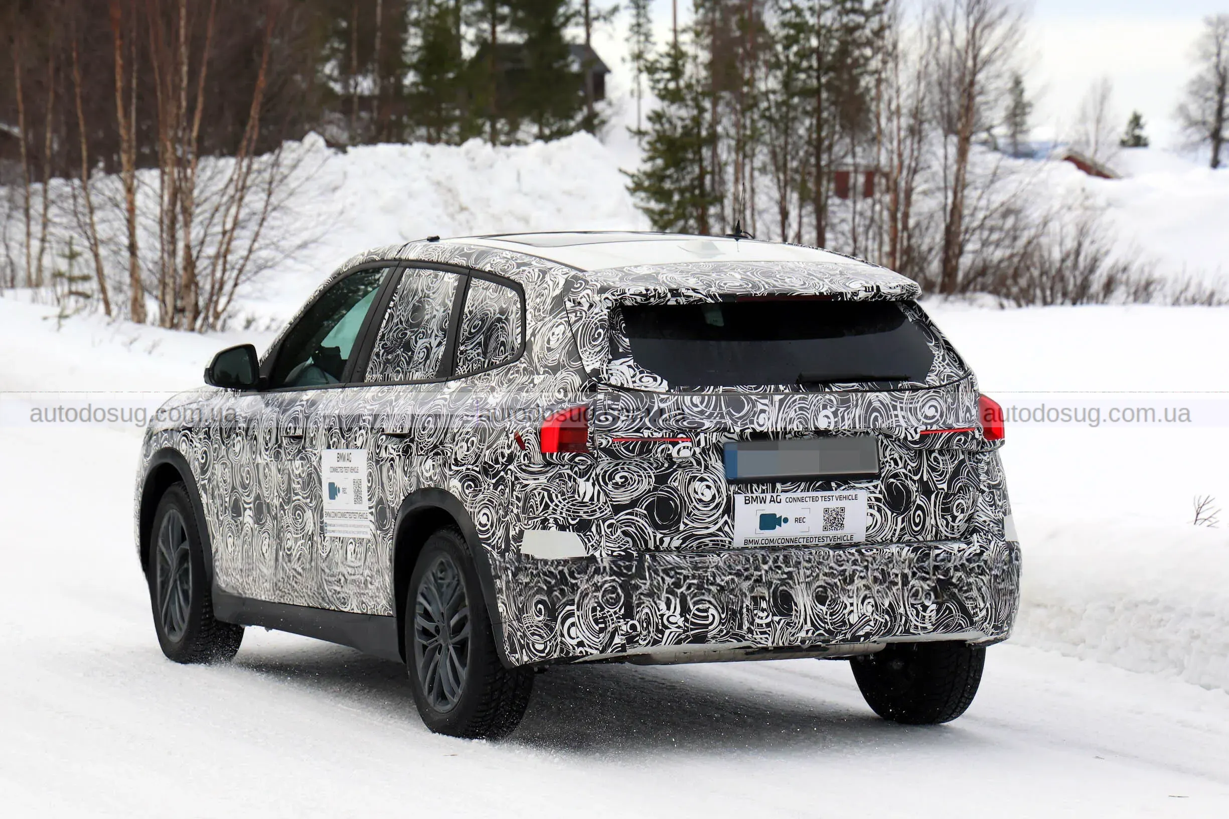 BMW X1 різко змінюється і приміряє стиль Neue Klasse