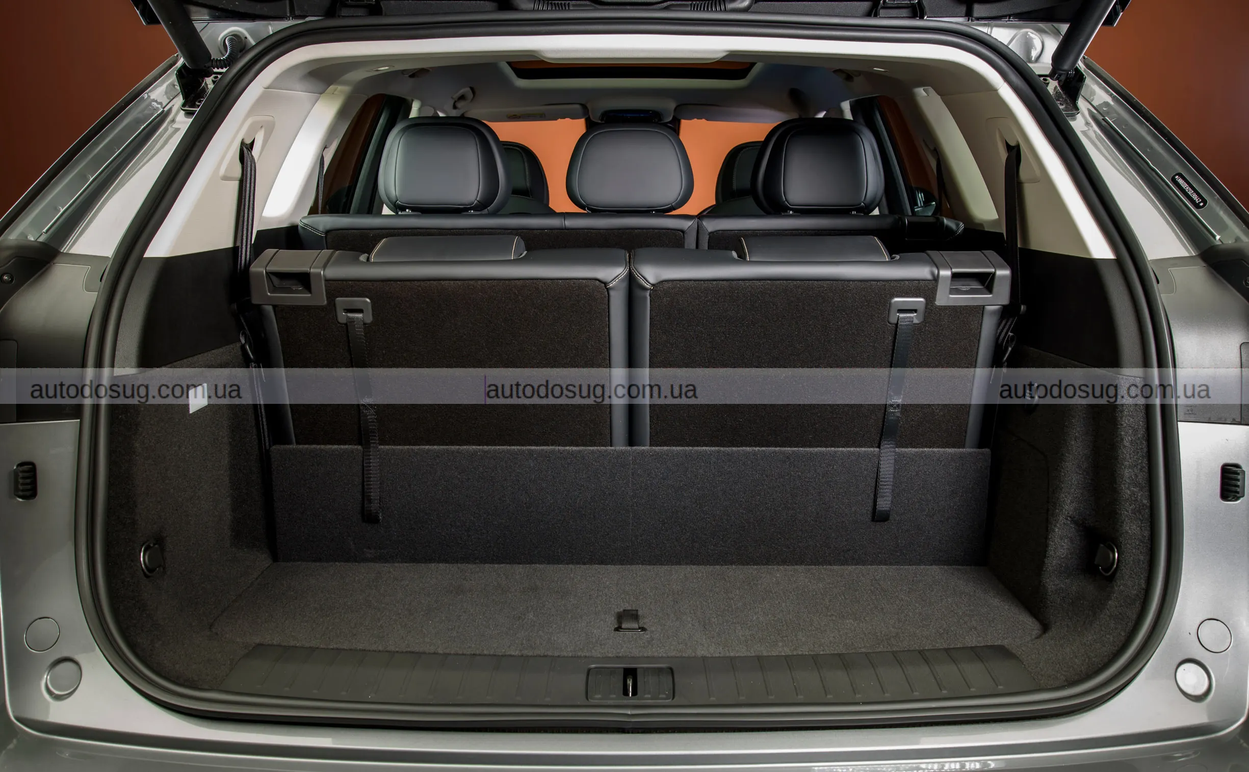 Бренд, що стоїть за Temu Range Rover, щойно випустив Temu Mercedes GLS