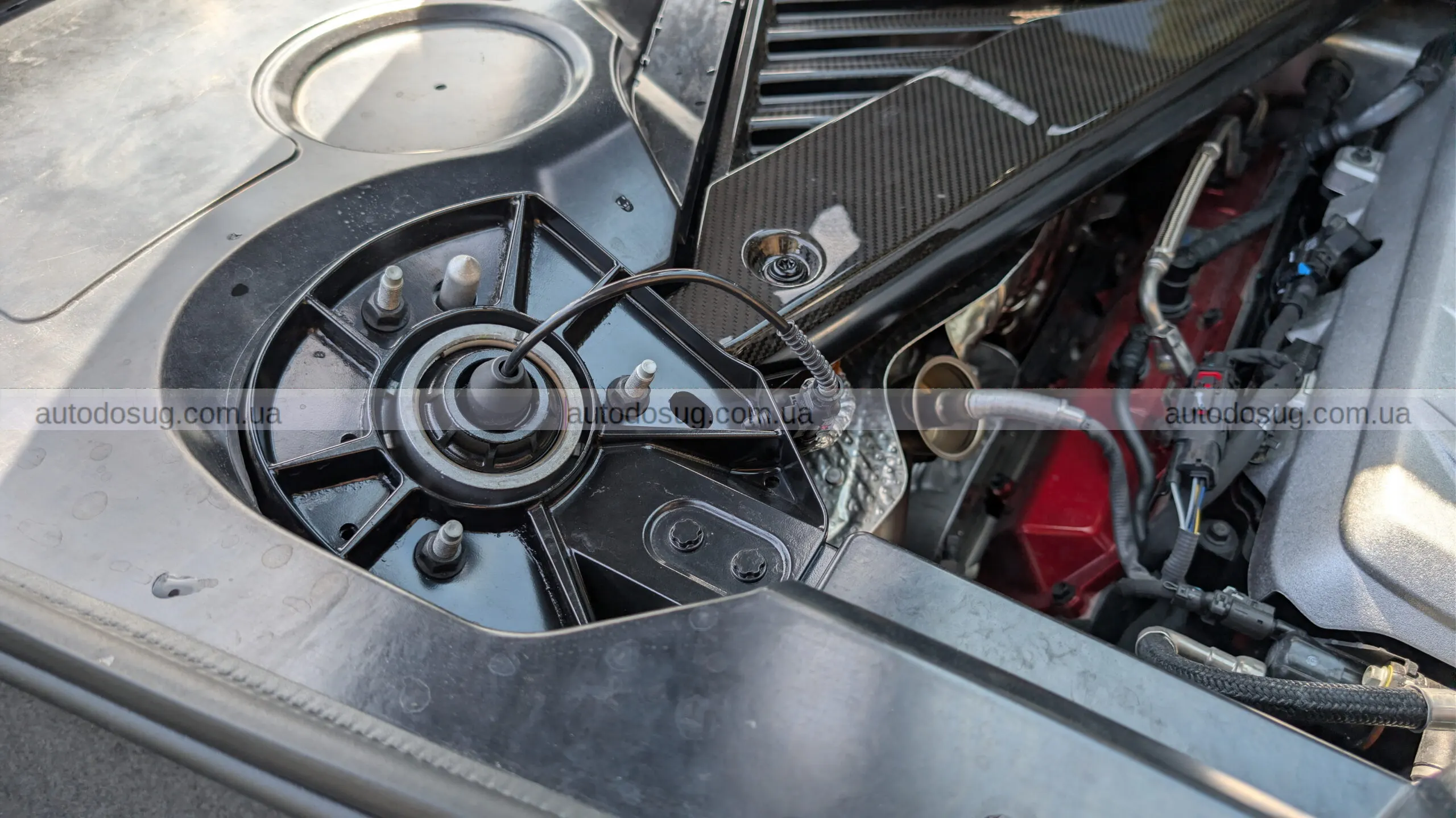 Chevrolet Corvette Stingray Z51 доводить що базовий Corvette може бути справжнім суперкаром