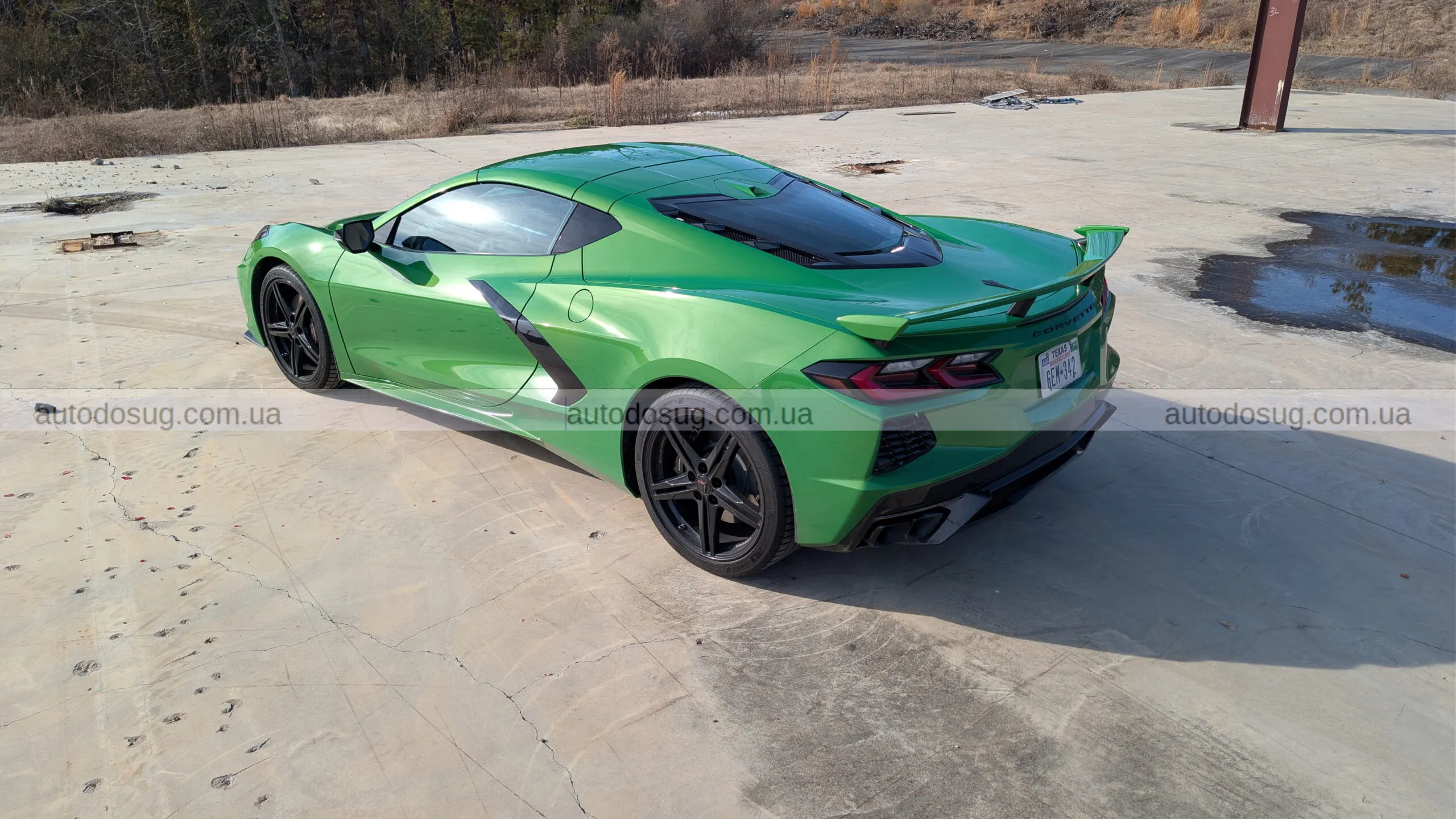 Chevrolet Corvette Stingray Z51 доводить що базовий Corvette може бути справжнім суперкаром