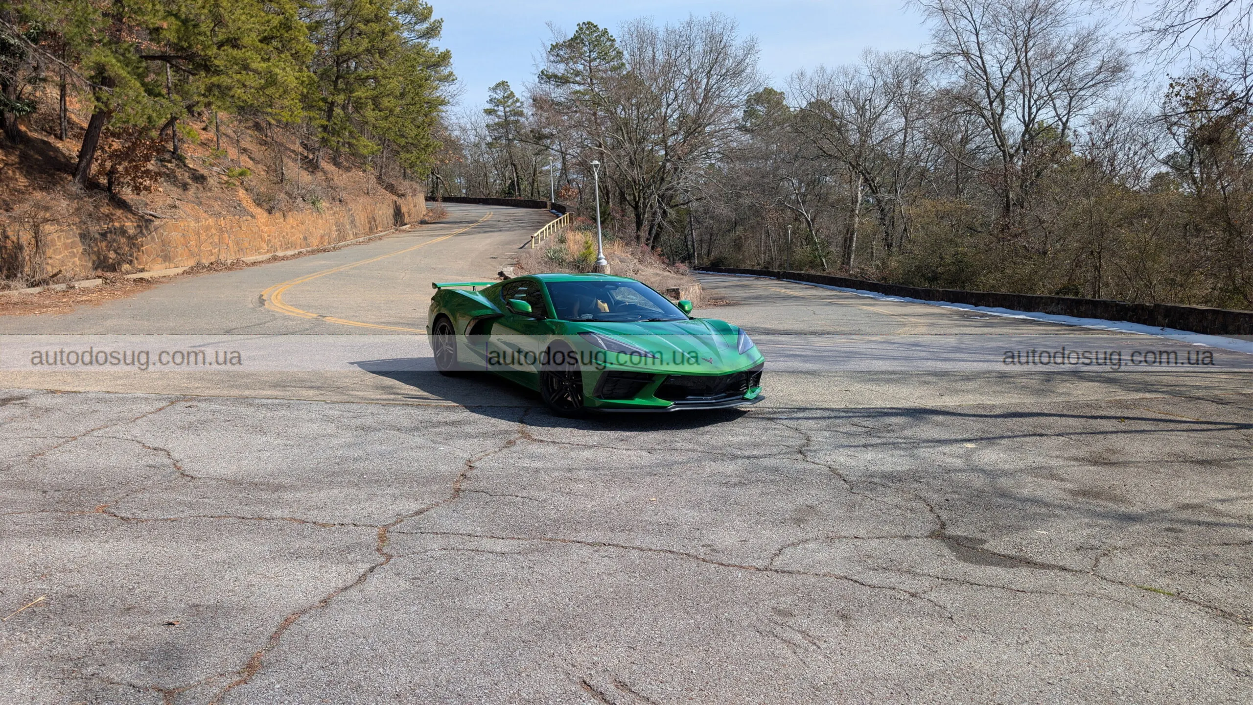 Chevrolet Corvette Stingray Z51 доводить що базовий Corvette може бути справжнім суперкаром