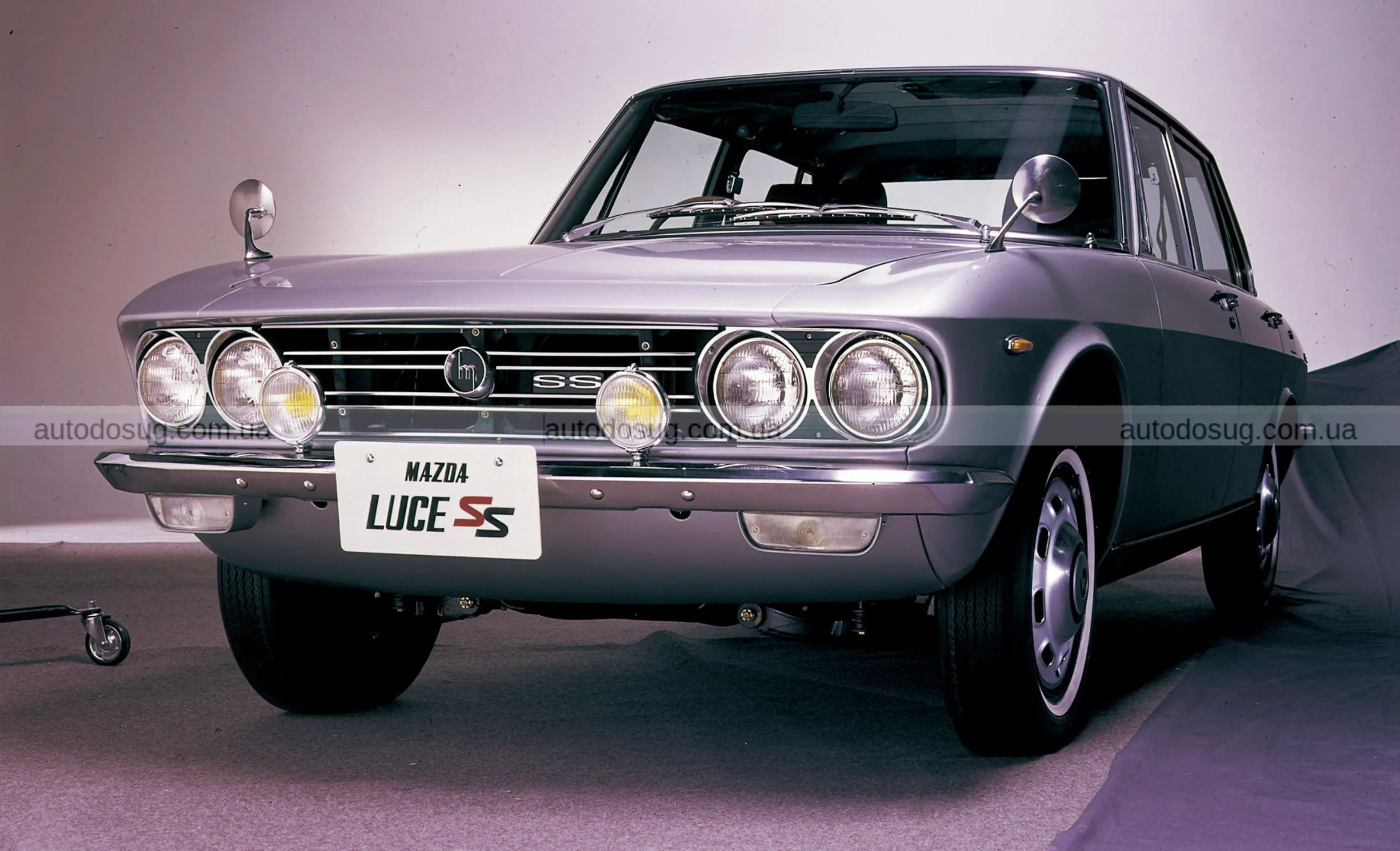 Ferrari вступає у конфлікт з Mazda через назву Luce