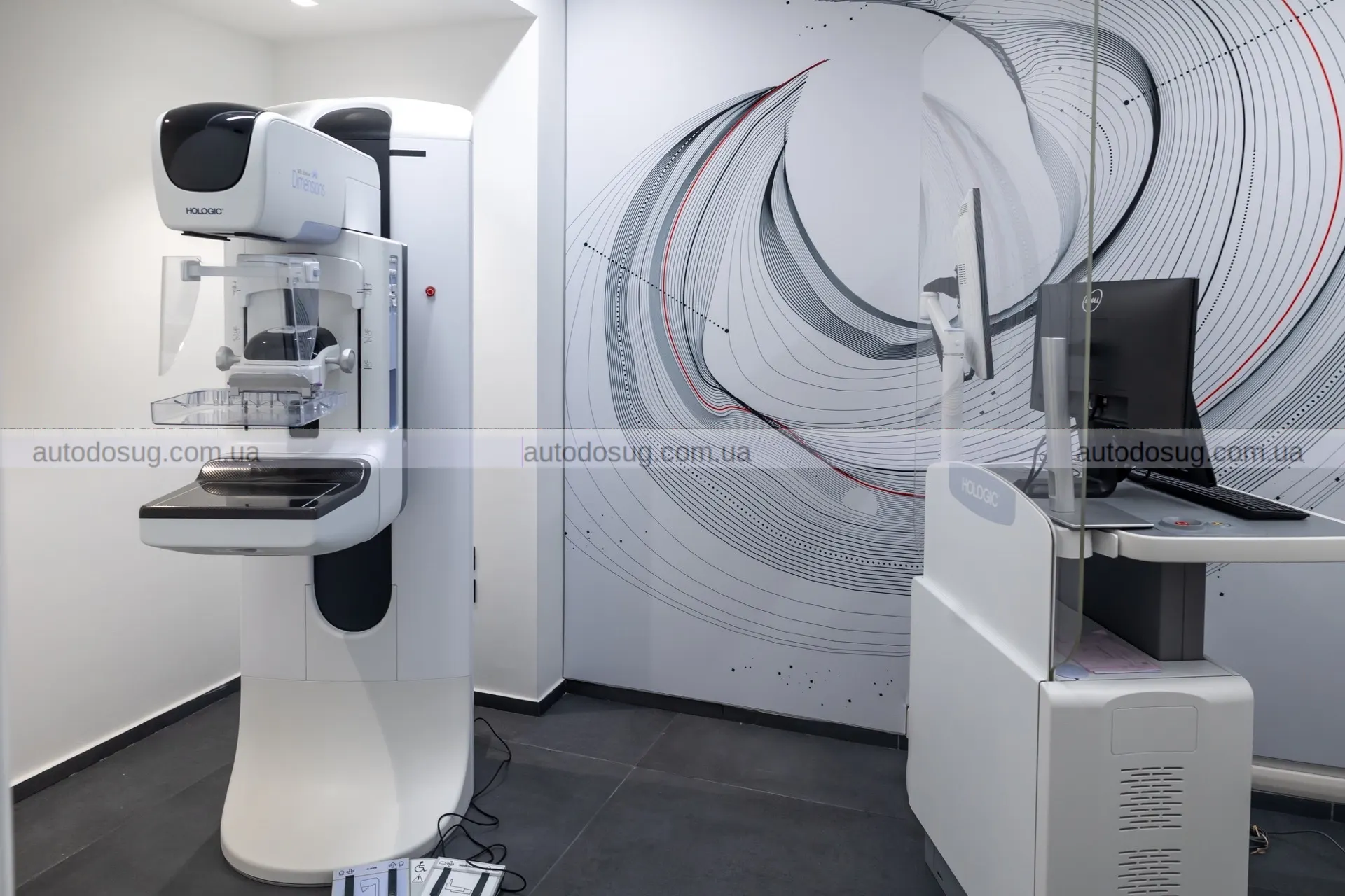 Ferrari запускає медичний центр у Маранелло і дивує новим проєктом поза автосвітом