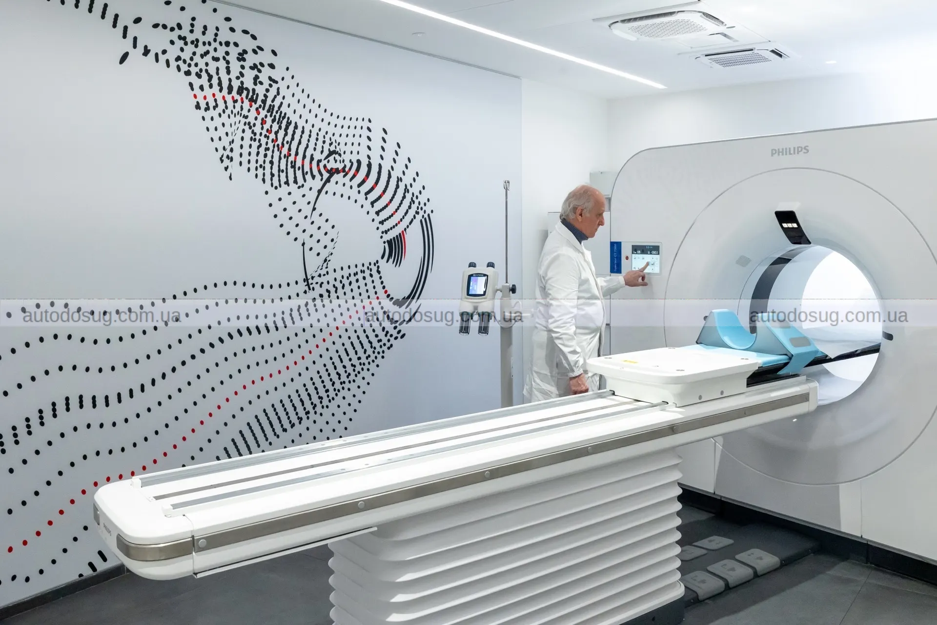 Ferrari запускає медичний центр у Маранелло і дивує новим проєктом поза автосвітом