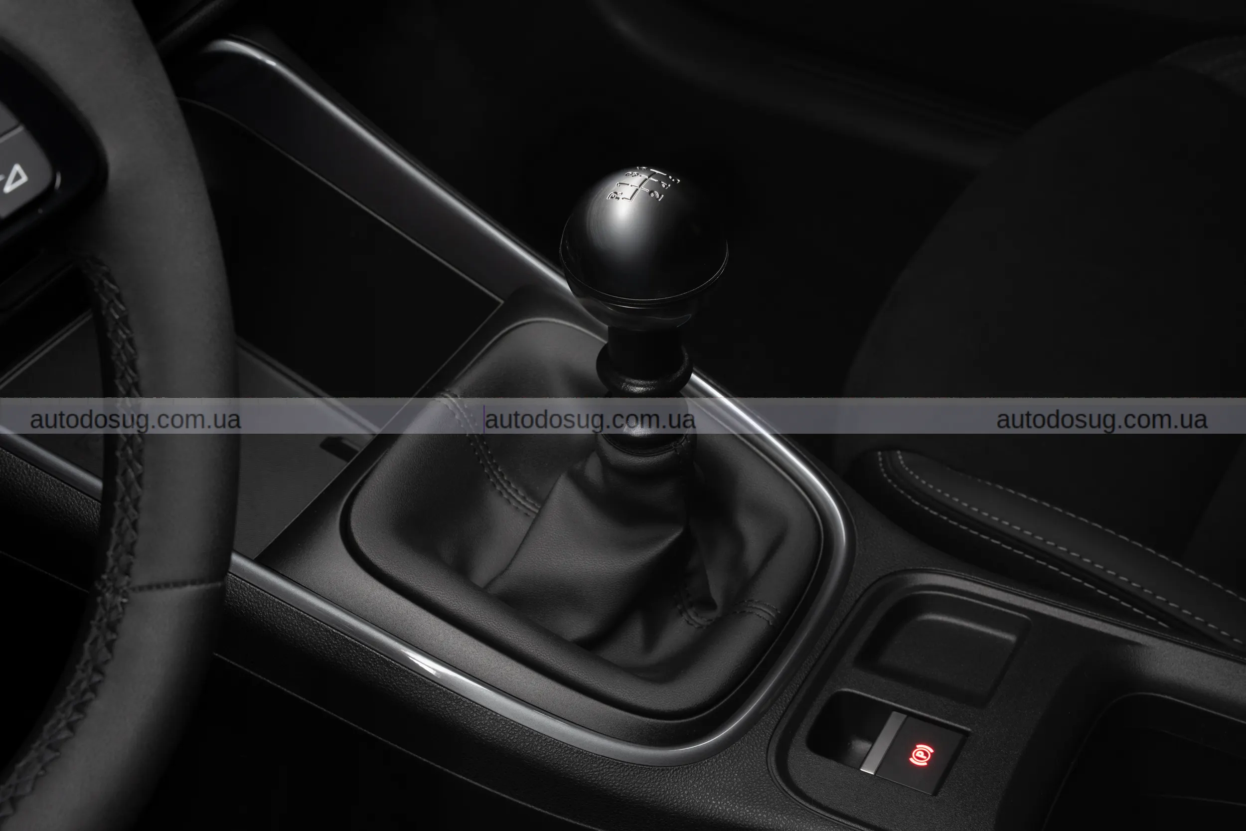 Fiat повертає бензин у 600 і це виглядає як крок проти тренду електромобілів