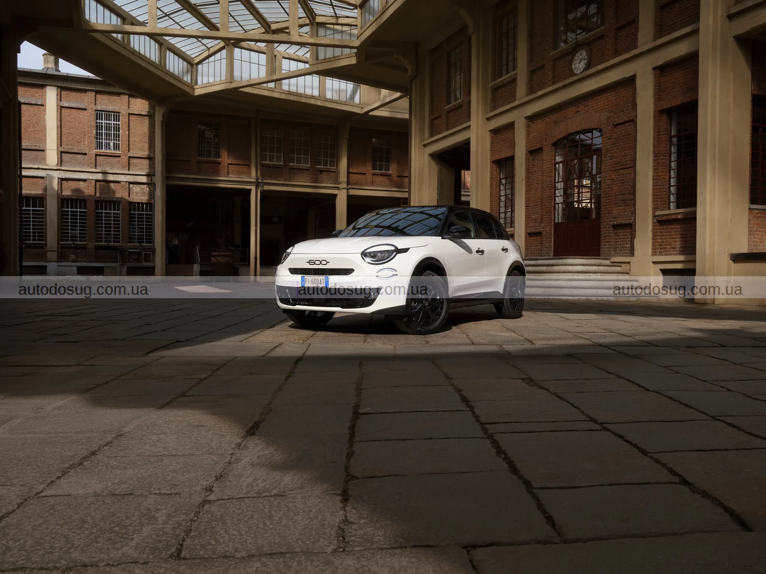 Fiat повертає бензин у 600 і це виглядає як крок проти тренду електромобілів