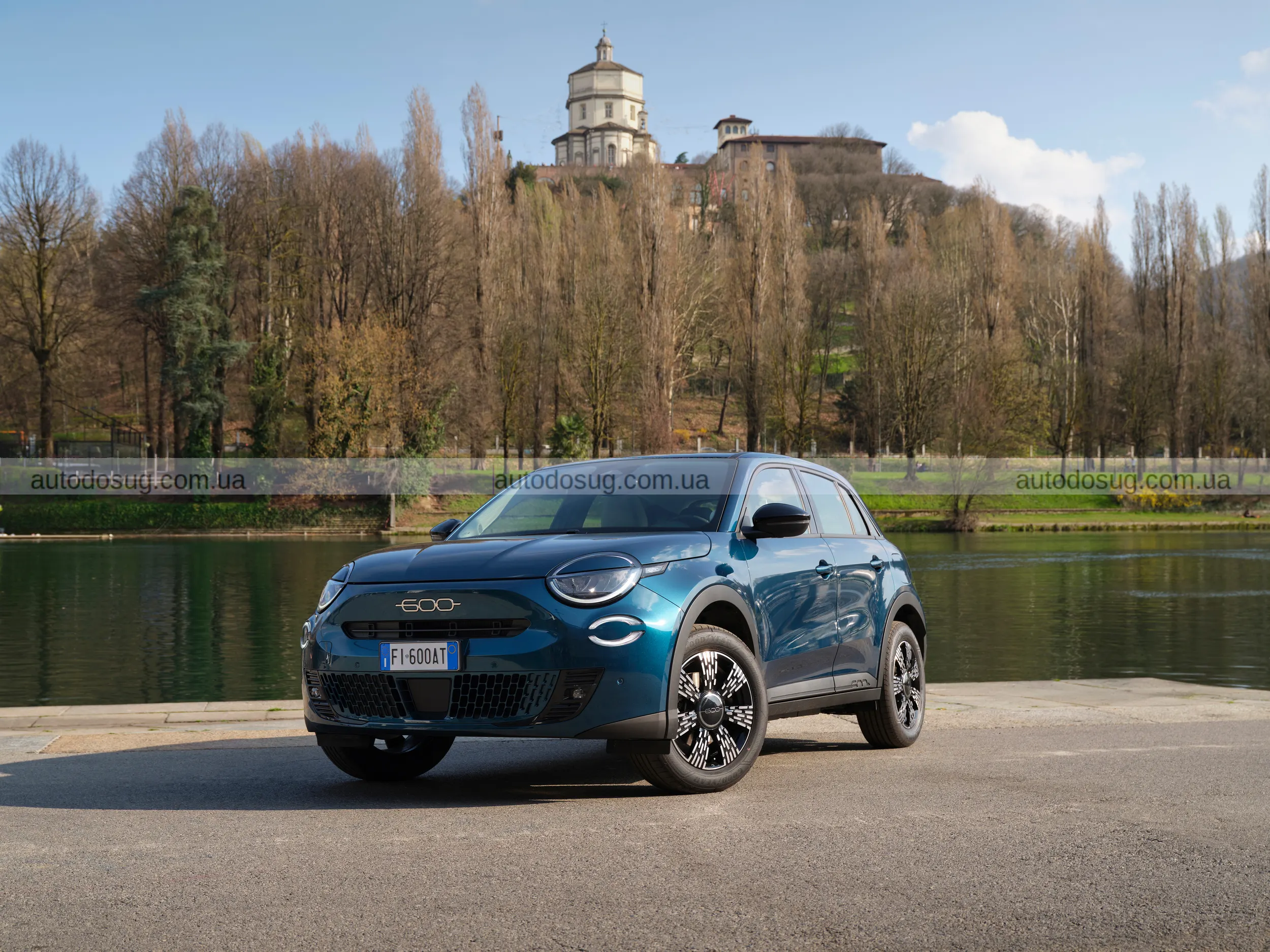 Fiat повертає бензин у 600 і це виглядає як крок проти тренду електромобілів