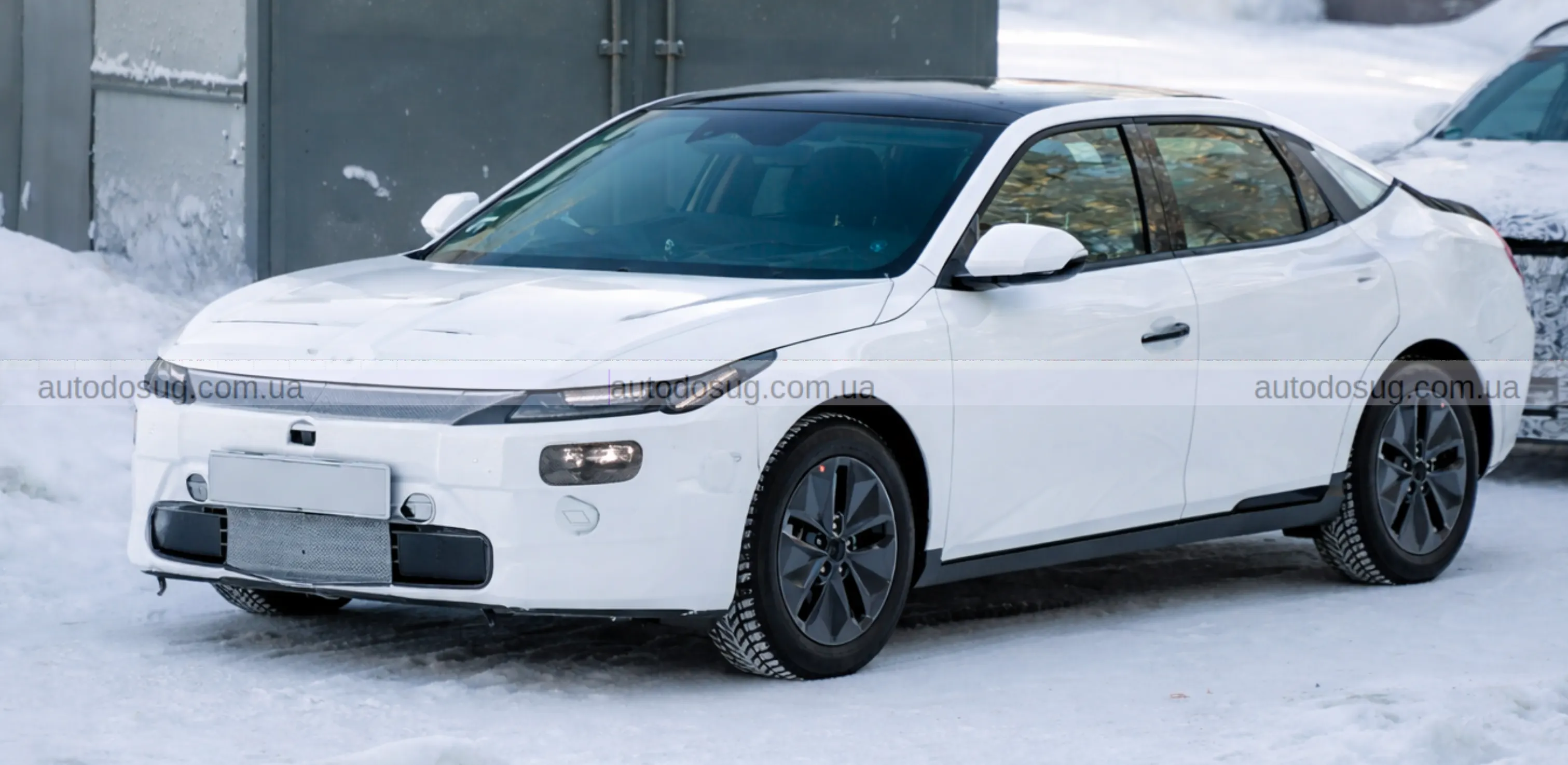 Hyundai готує повністю нову Elantra і змінює дизайн культового седана