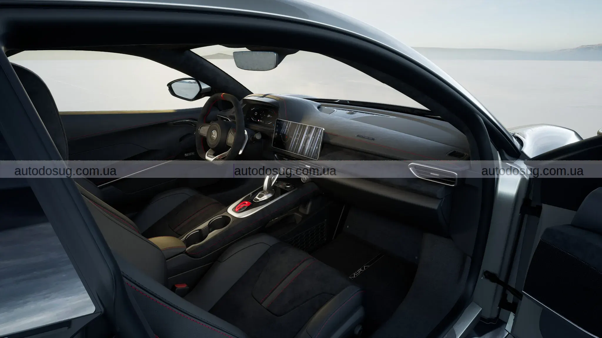 Lotus Emira Scura перетворює спорткар на темний арт-об’єкт