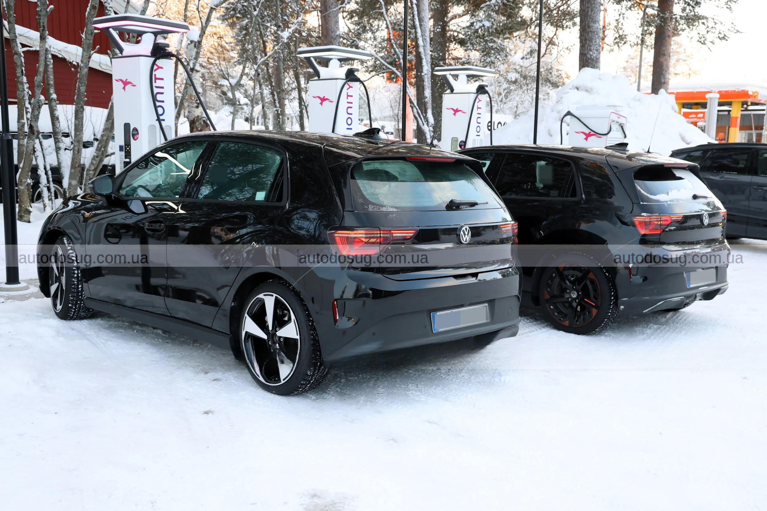 Майбутній електричний Volkswagen ID. Polo майже без камуфляжу помітили на тестах