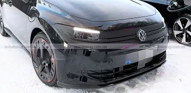 Майбутній електричний Volkswagen ID. Polo майже без камуфляжу помітили на тестах