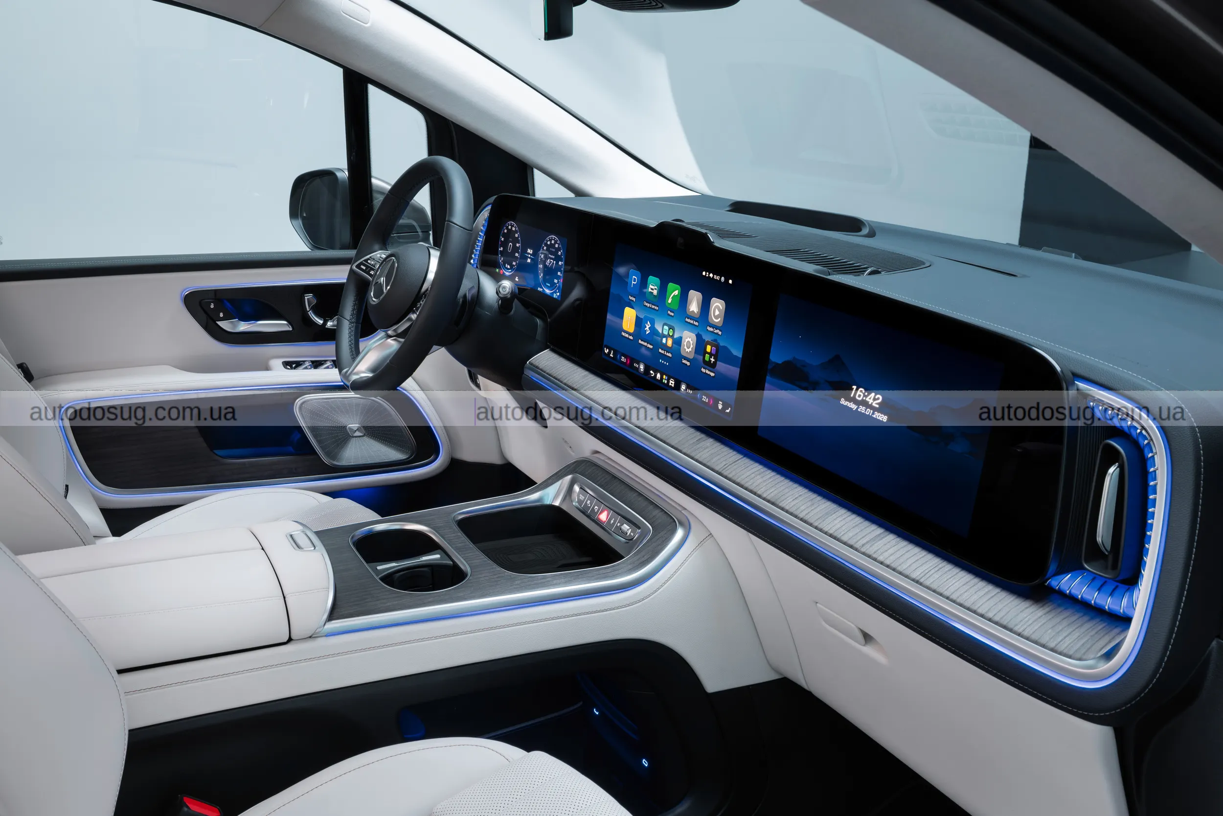 Mercedes переосмислює мінівен і створює розкішний електричний VLE