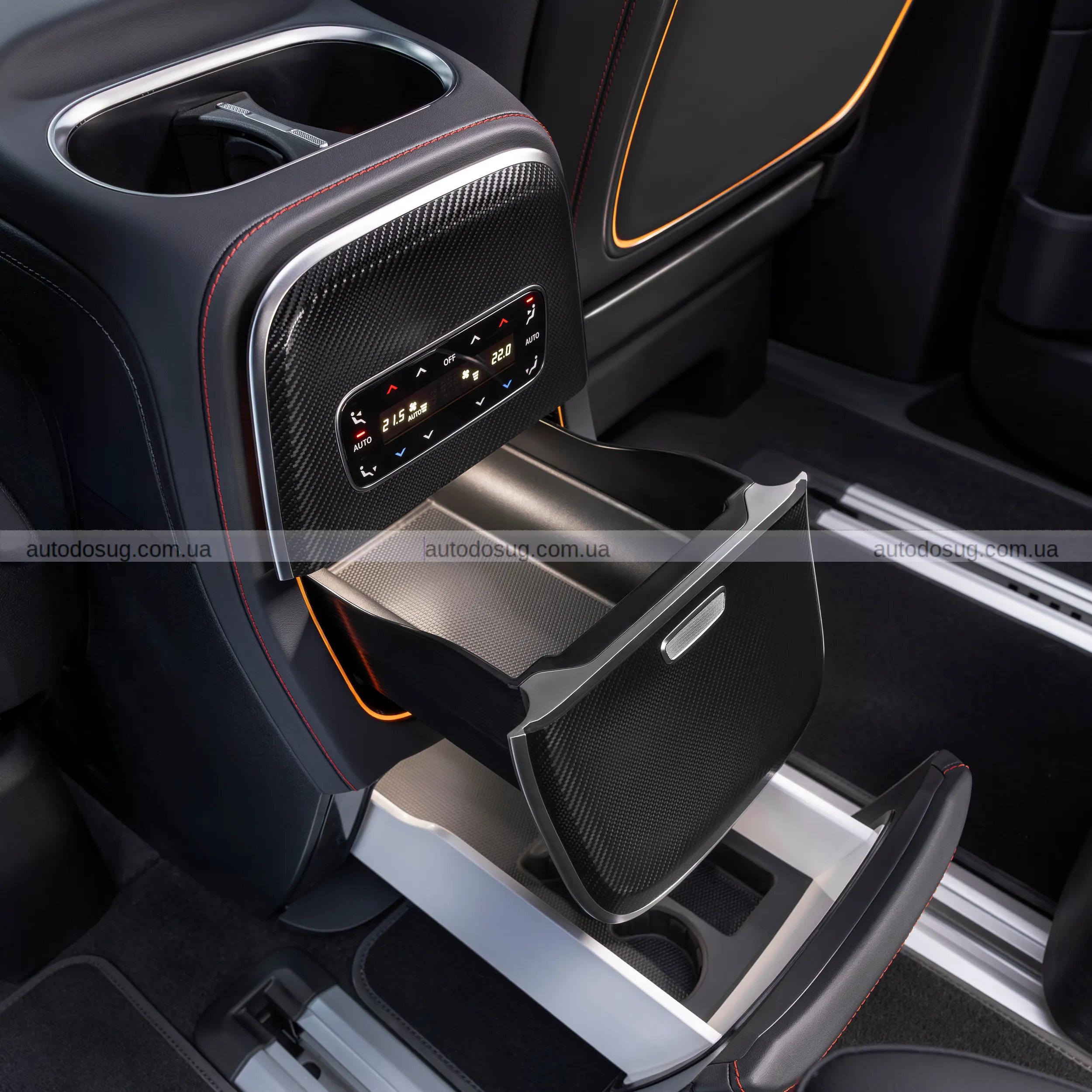 Mercedes переосмислює мінівен і створює розкішний електричний VLE