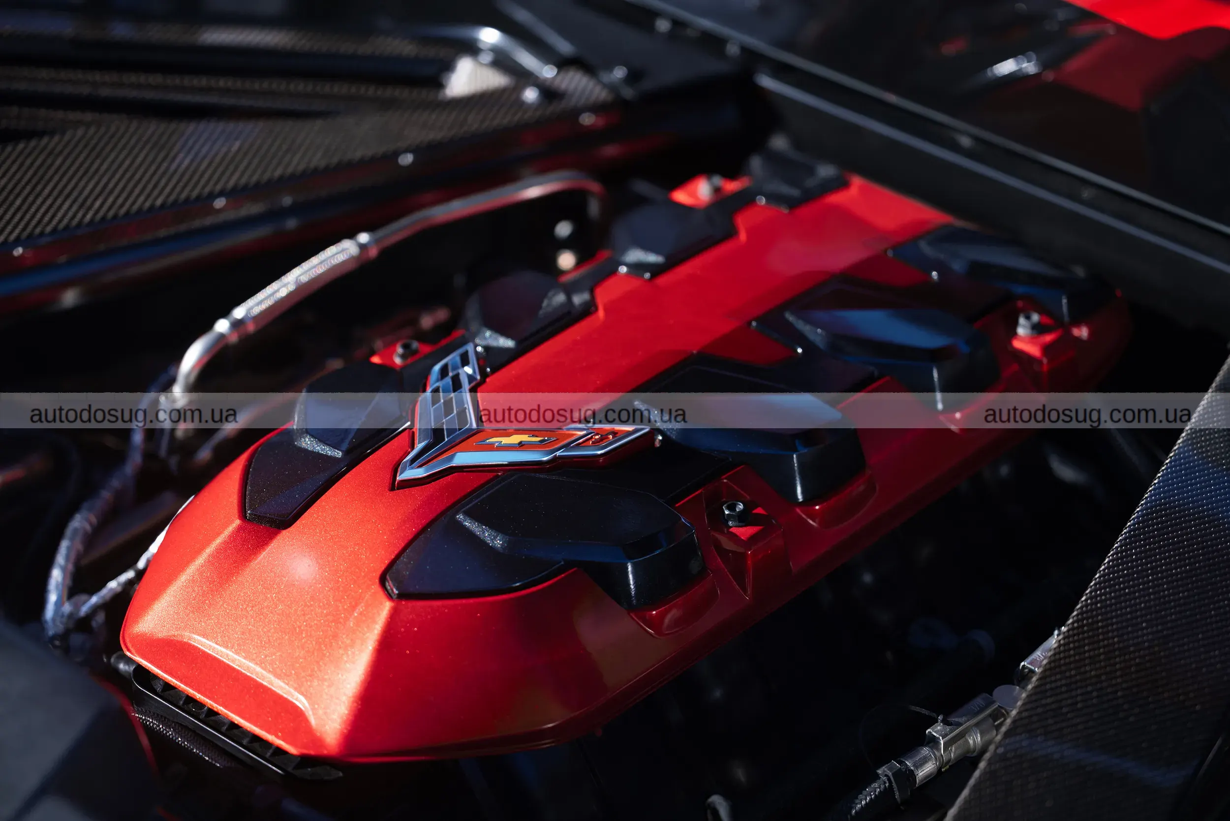 Нові великі Chevrolet Silverado і GMC Sierra отримають потужний V8