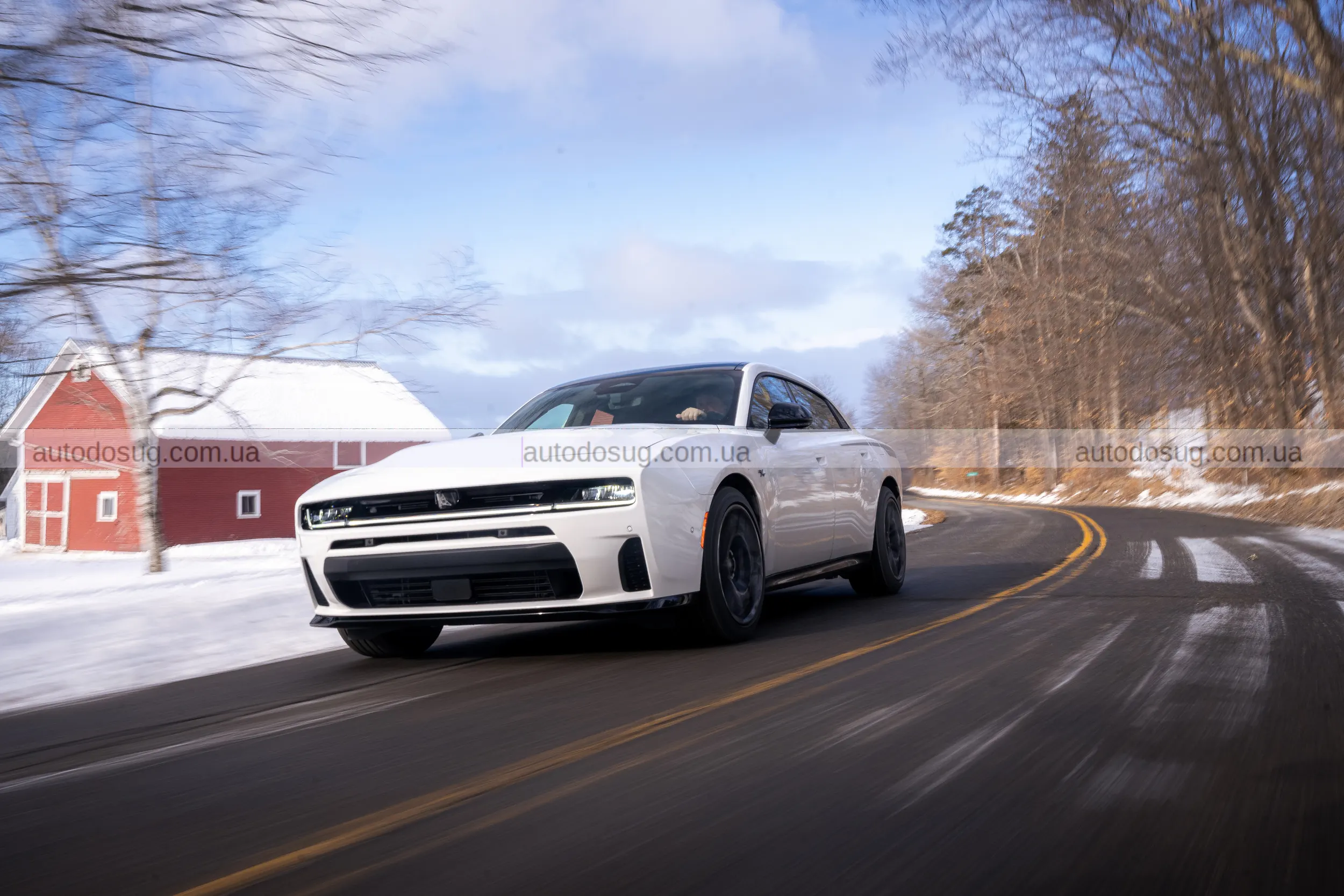 Новий Dodge Charger R/T намагається повернути любов фанатів HEMI