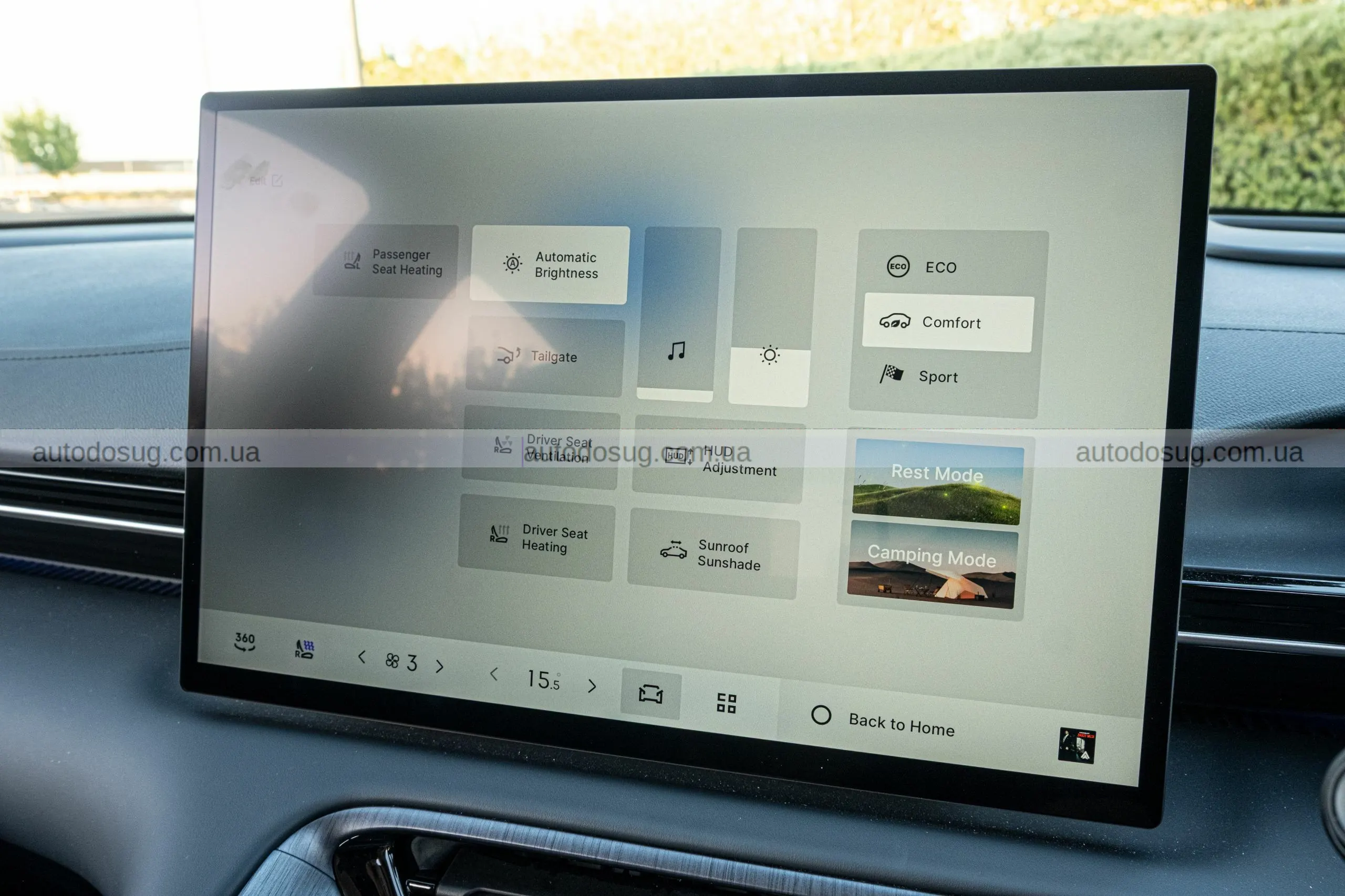 Новий Geely EX5 змінює уявлення про доступні електрокросовери