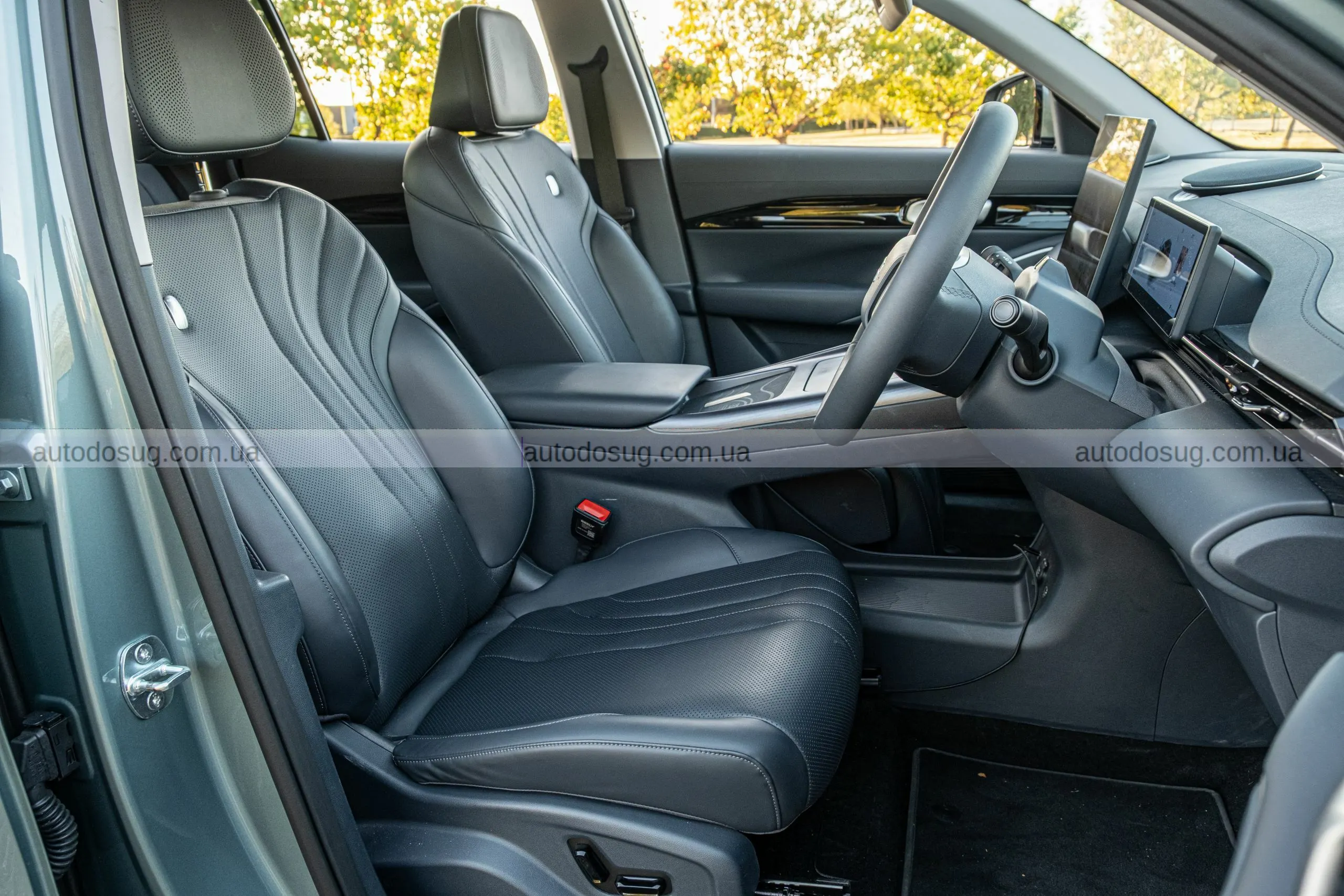 Новий Geely EX5 змінює уявлення про доступні електрокросовери