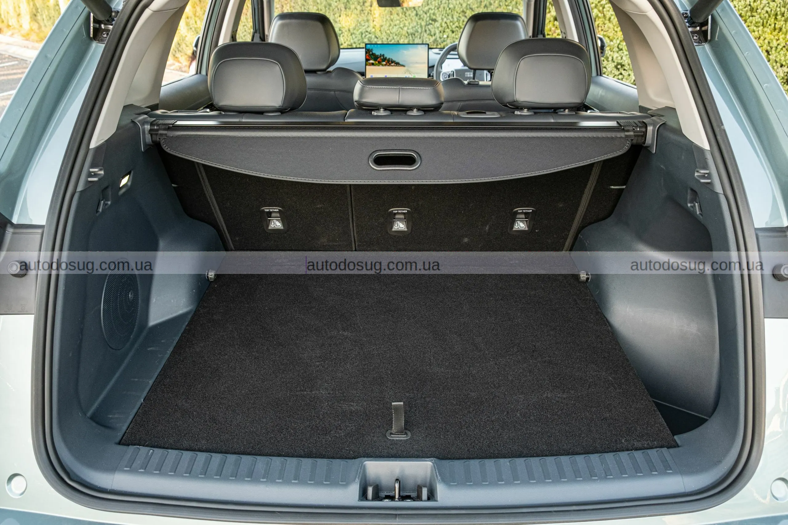 Новий Geely EX5 змінює уявлення про доступні електрокросовери