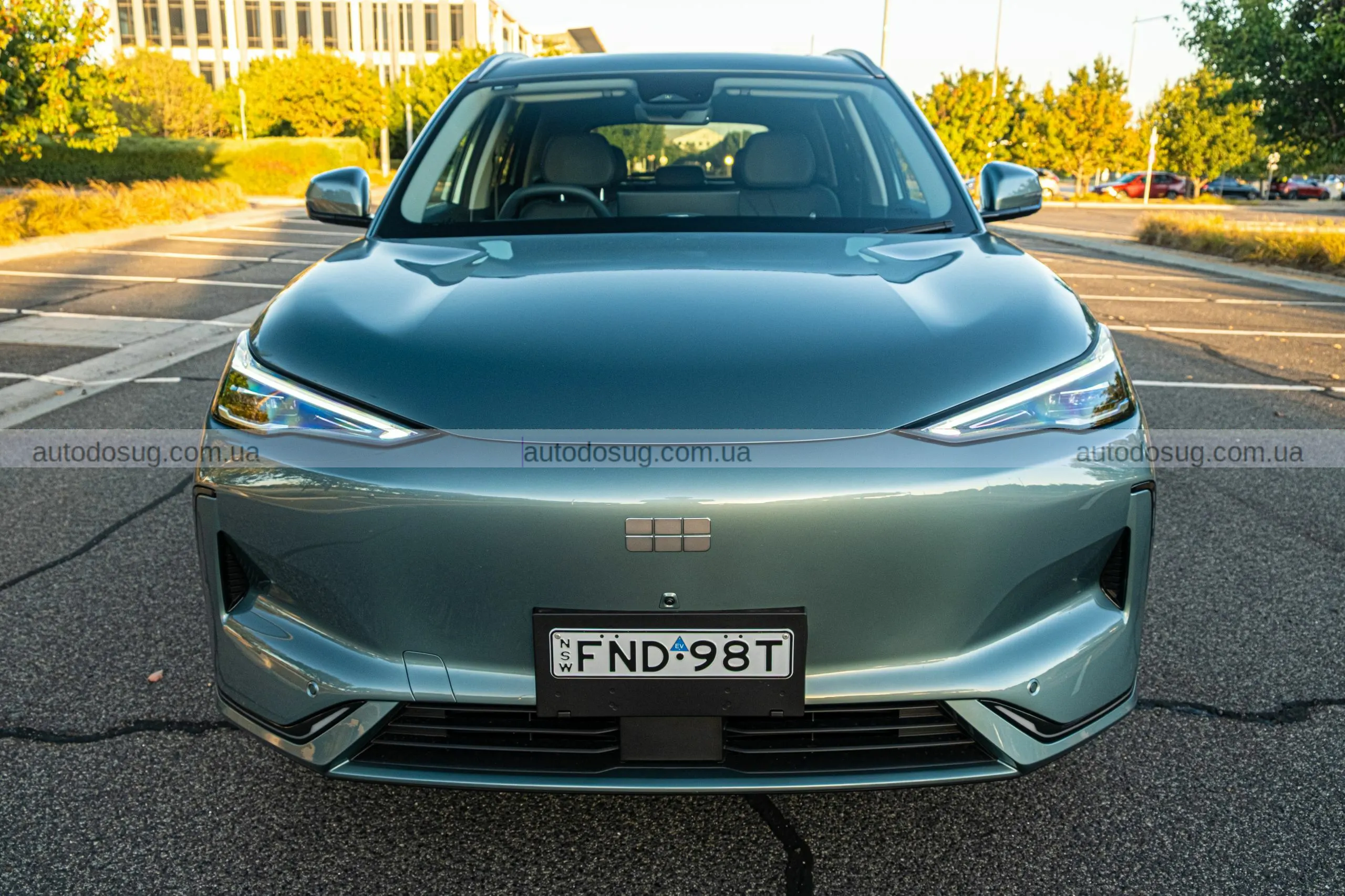 Новий Geely EX5 змінює уявлення про доступні електрокросовери