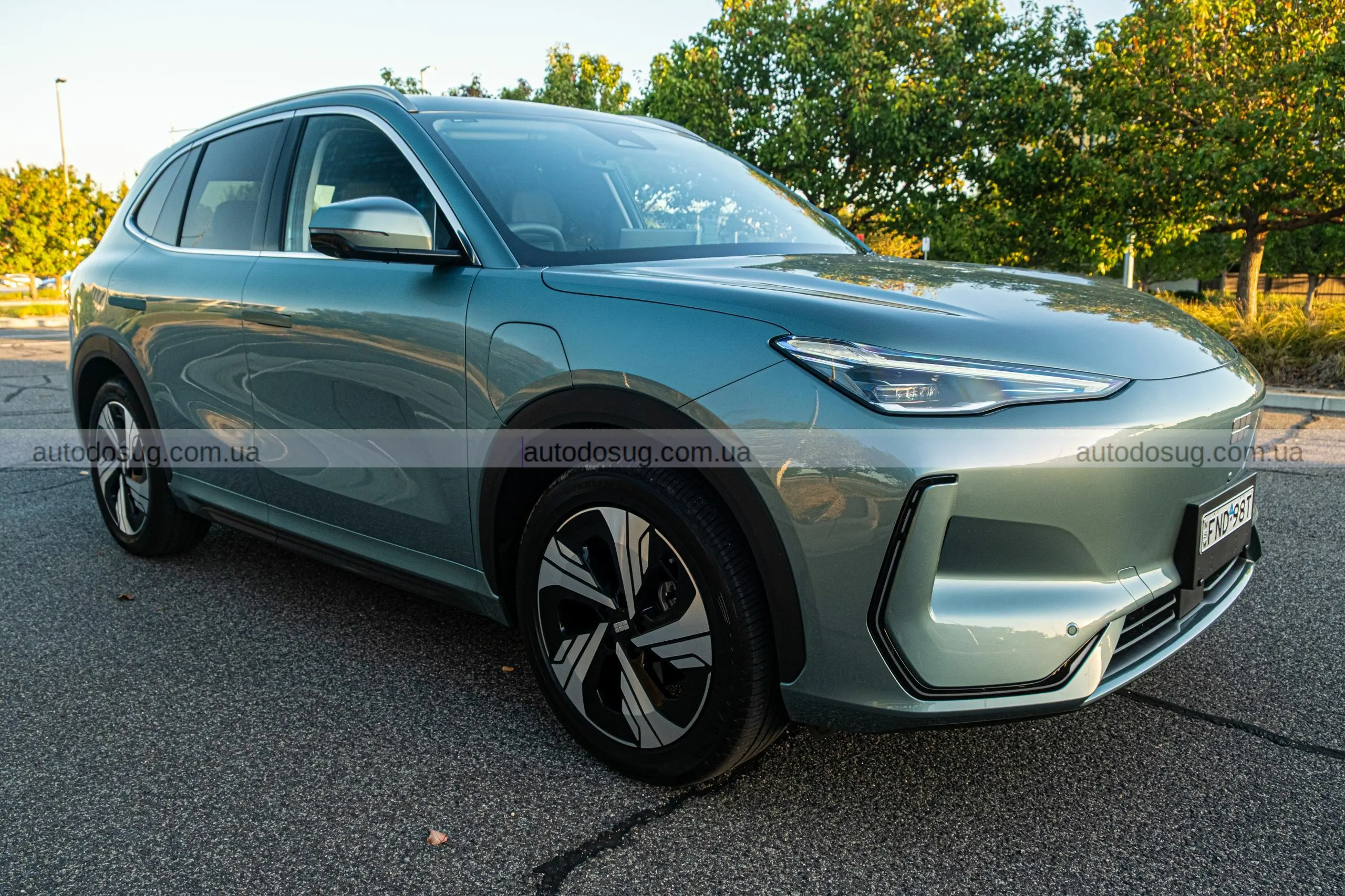 Новий Geely EX5 змінює уявлення про доступні електрокросовери