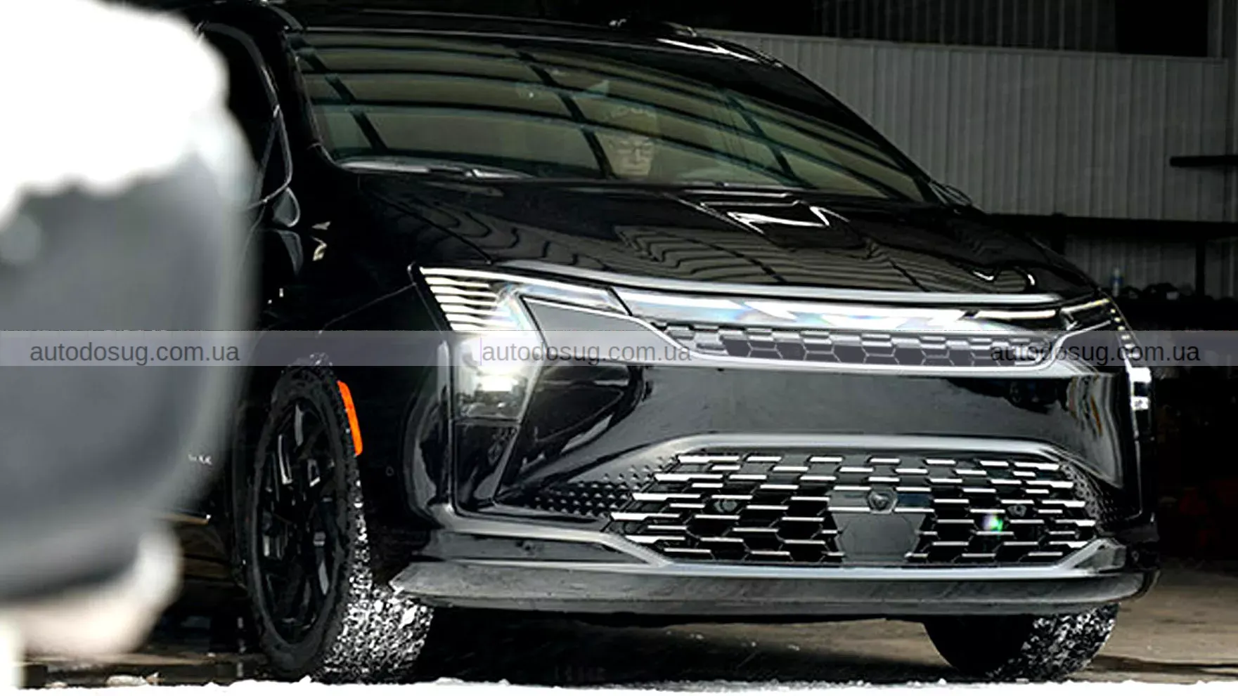 Оновлений мінівен Chrysler Pacifica отримав новий дизайн і несподівано приємні ціни