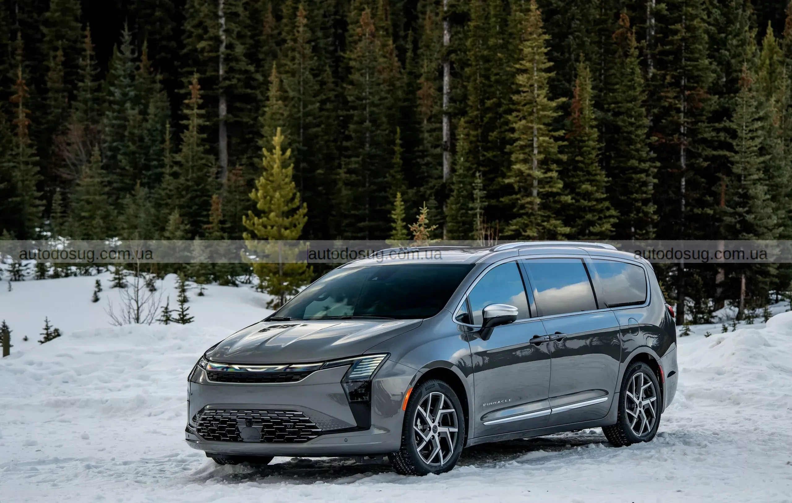 Оновлений мінівен Chrysler Pacifica отримав новий дизайн і несподівано приємні ціни