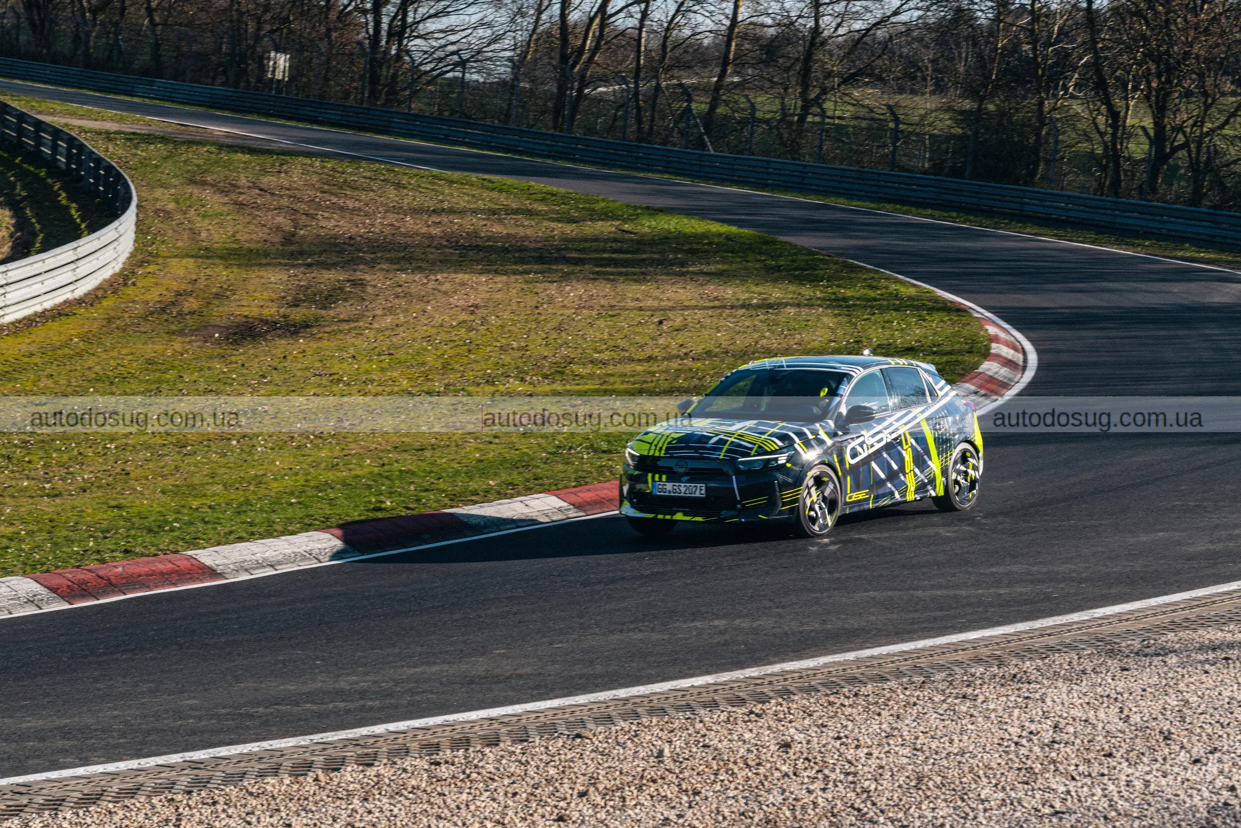 Opel Corsa GSE готує електричну революцію серед хот-хетчів