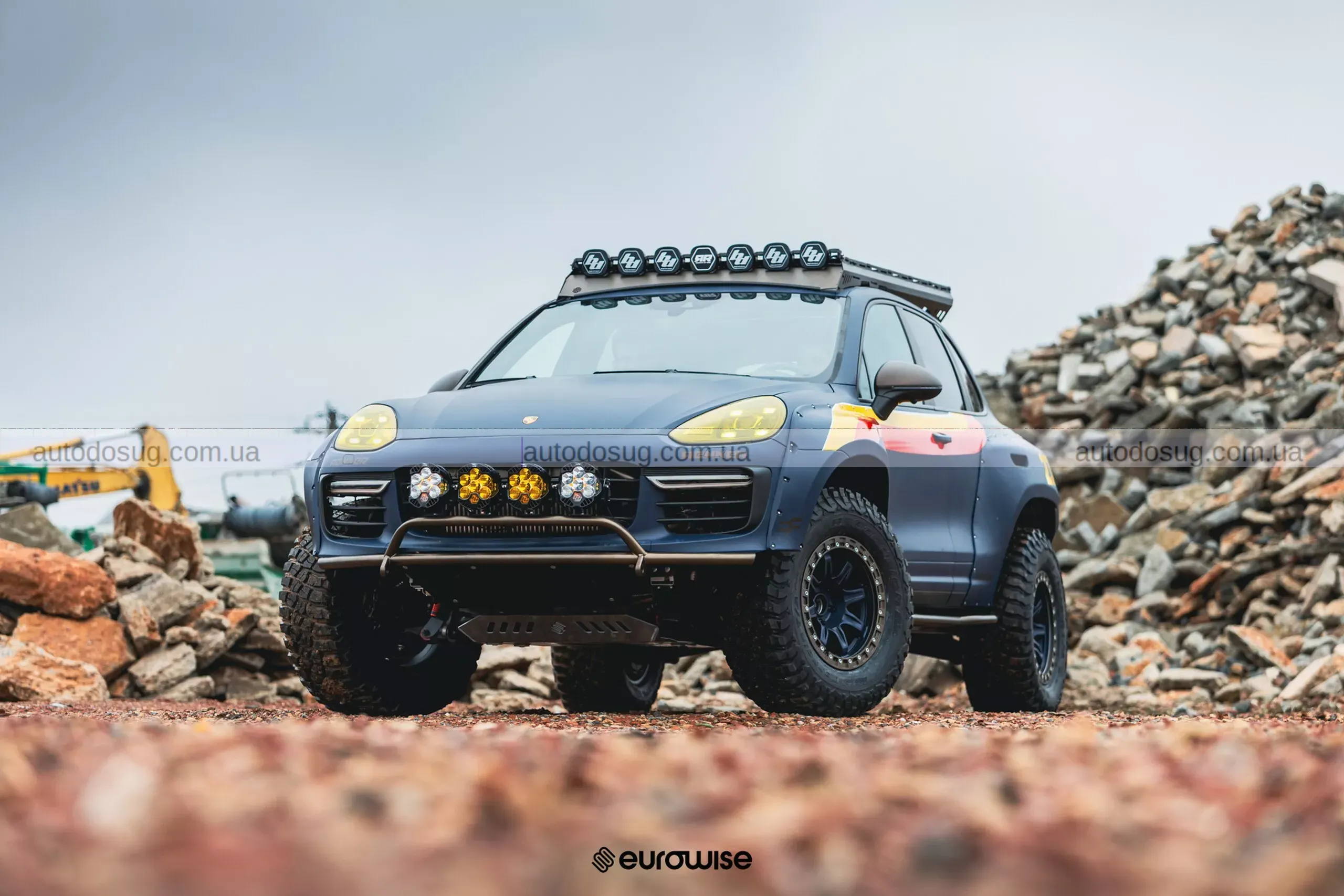 Porsche Cayenne перетворюється на монстра бездоріжжя