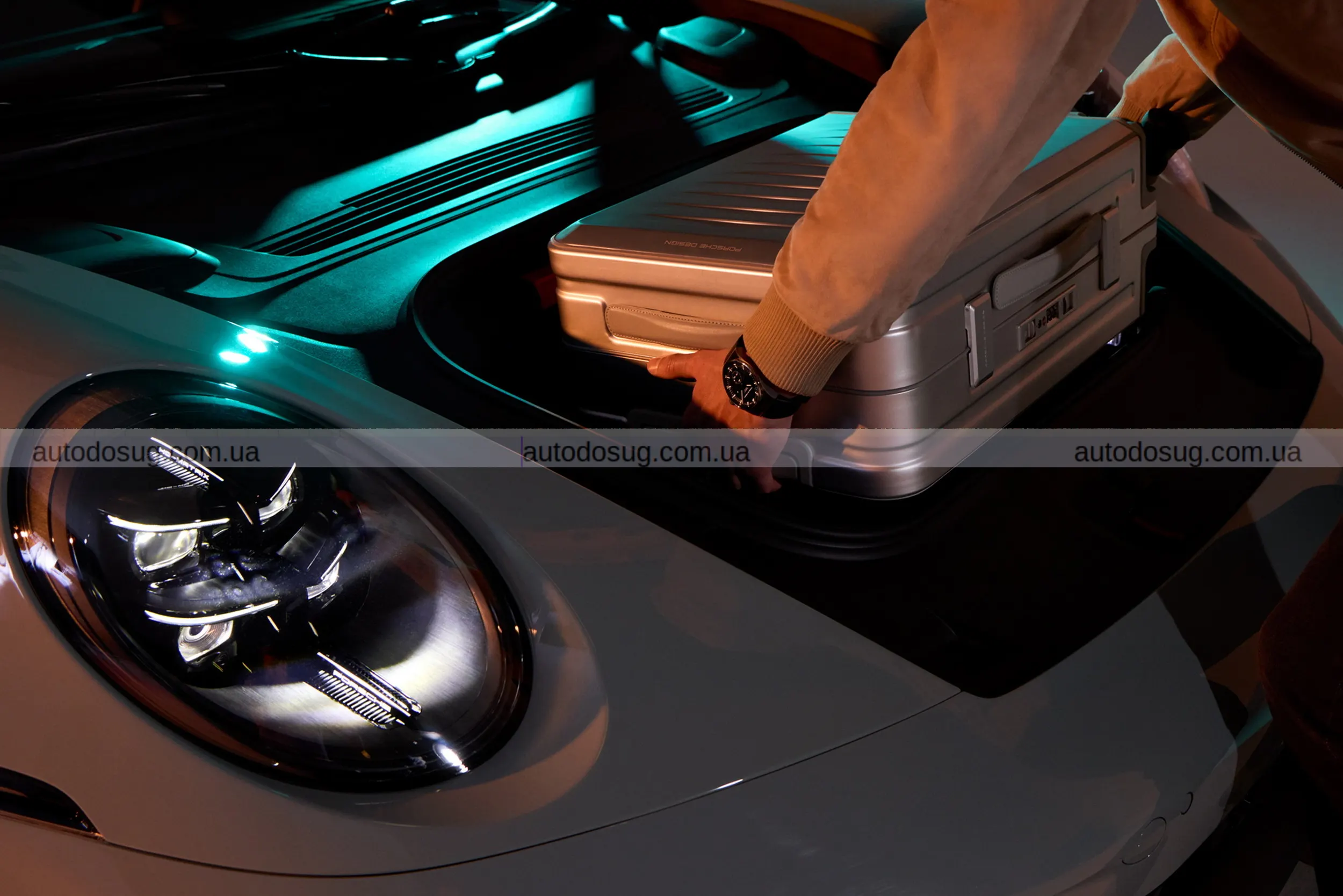 Porsche Design представив алюмінієву валізу Roadster і зробив її схожою на спорткар