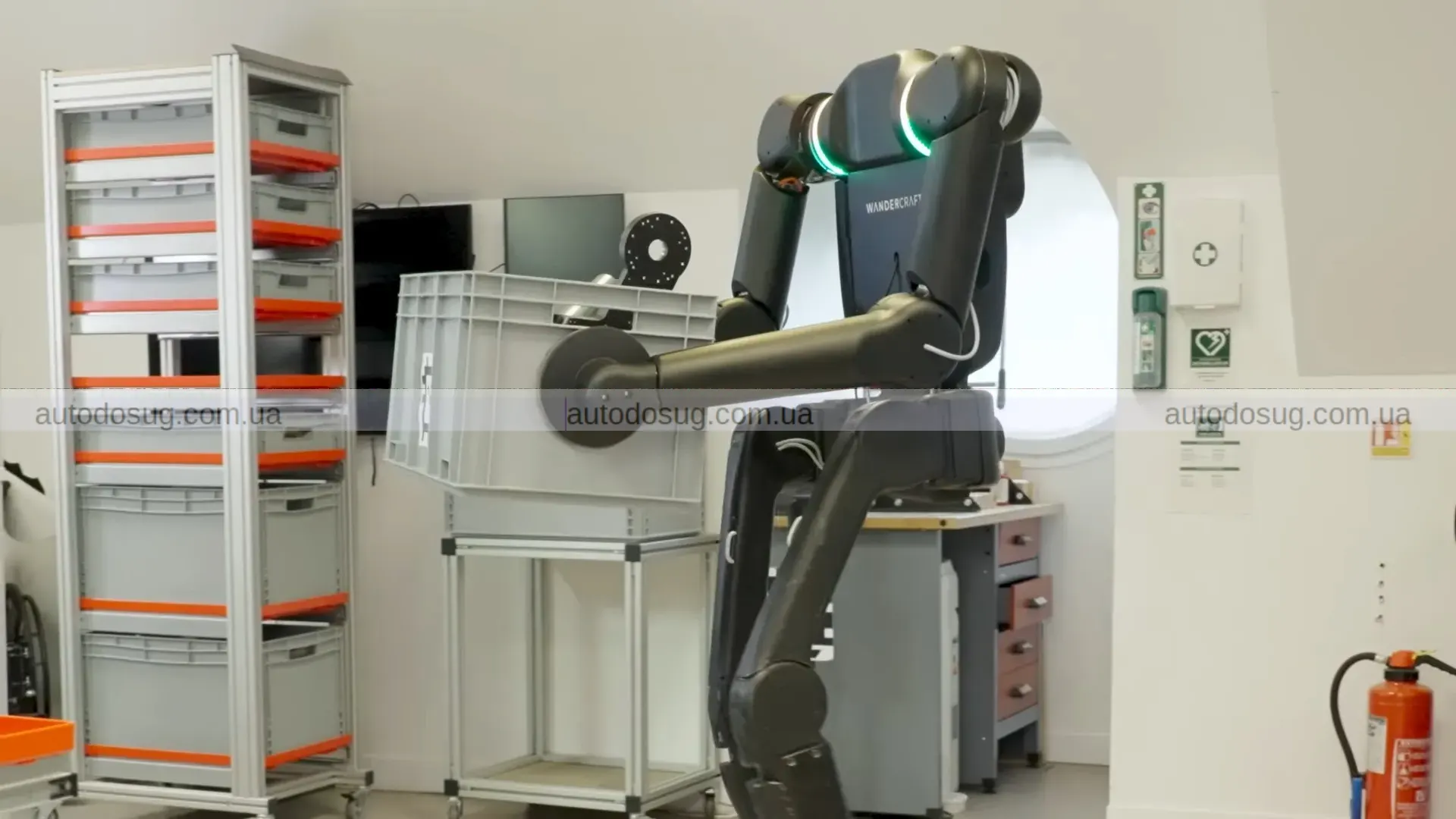 Renault створює безголового робота Calvin і він вже працює