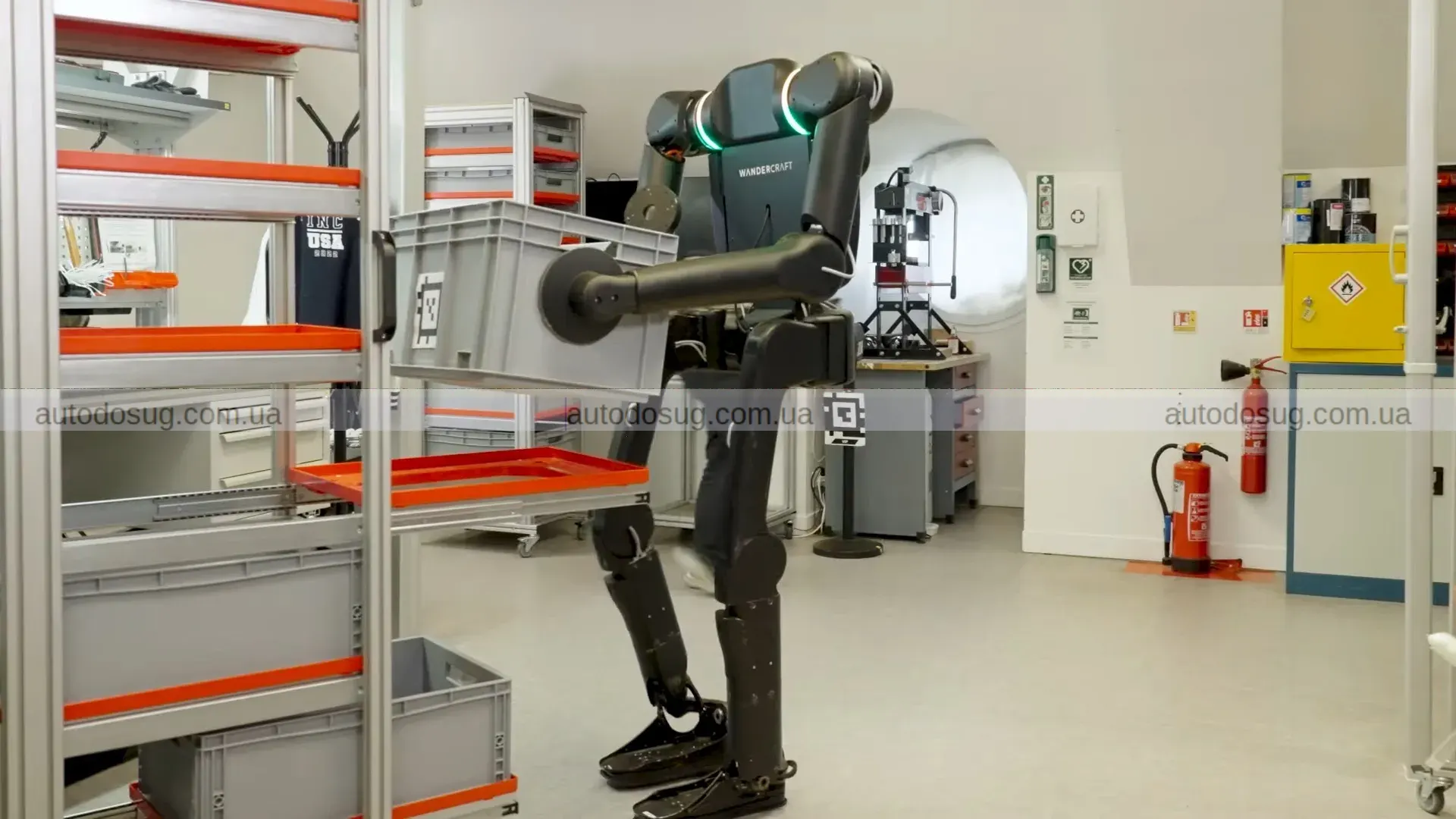 Renault створює безголового робота Calvin і він вже працює