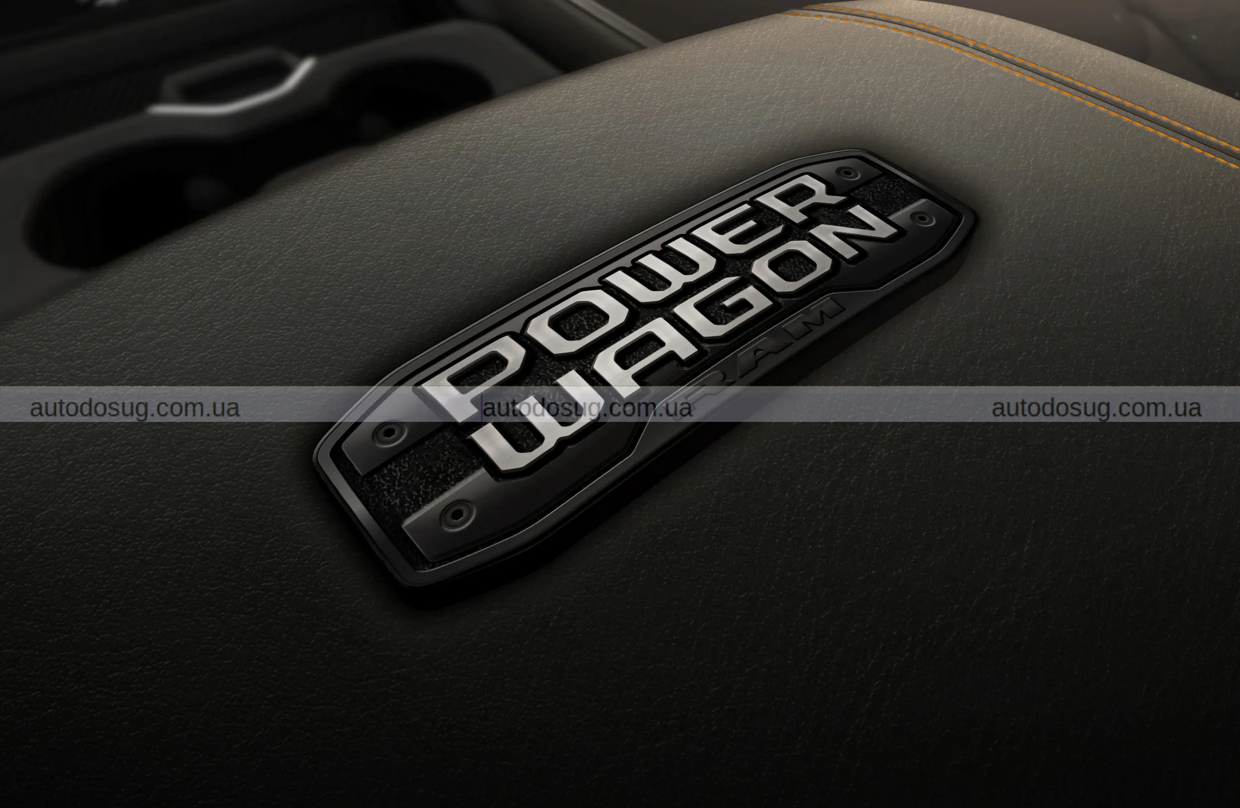 Спеціальна версія Ram 2500 Lunar Edition повертає космічний стиль у світ пікапів