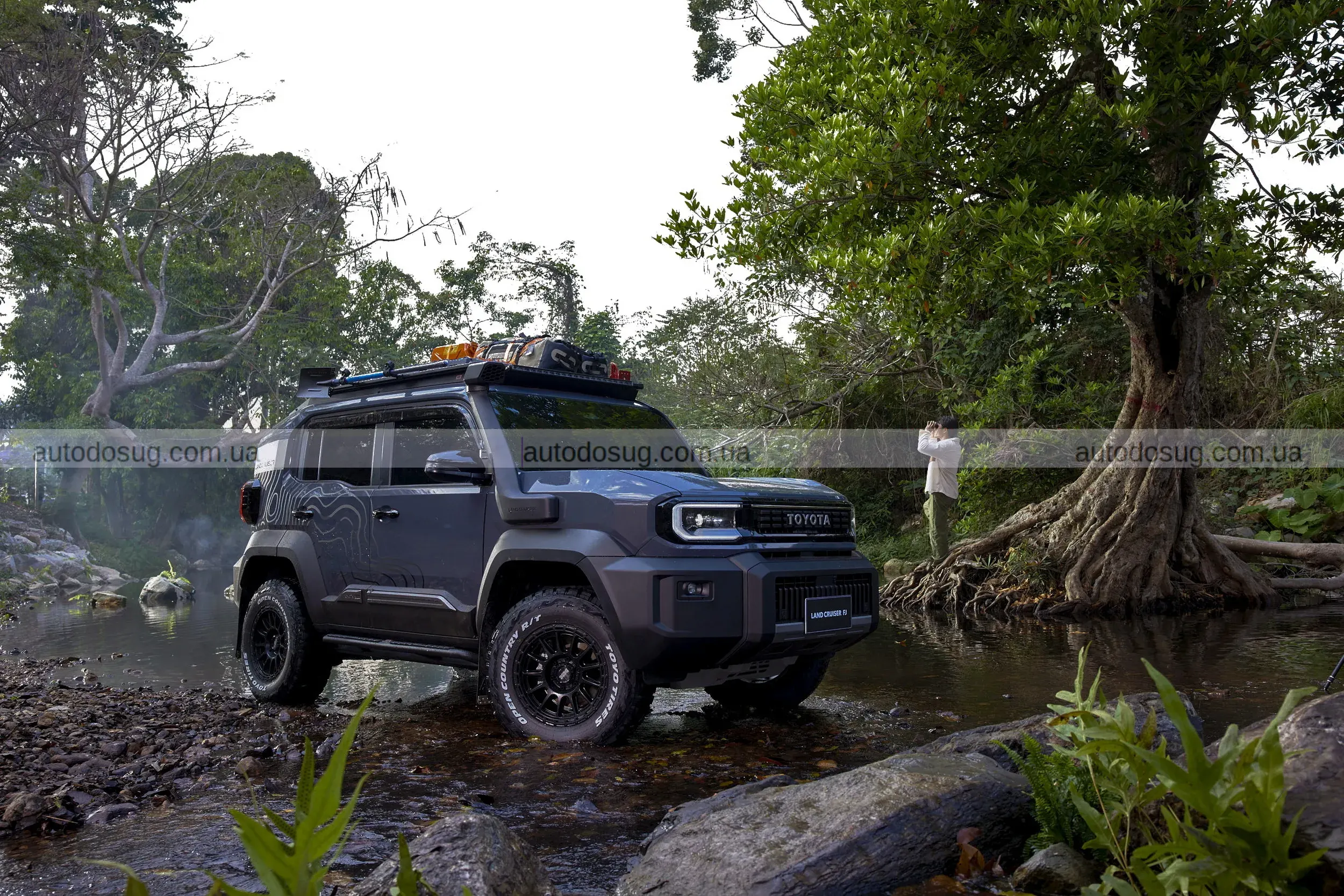 Toyota Land Cruiser FJ повертає дух легенди у новому компактному форматі