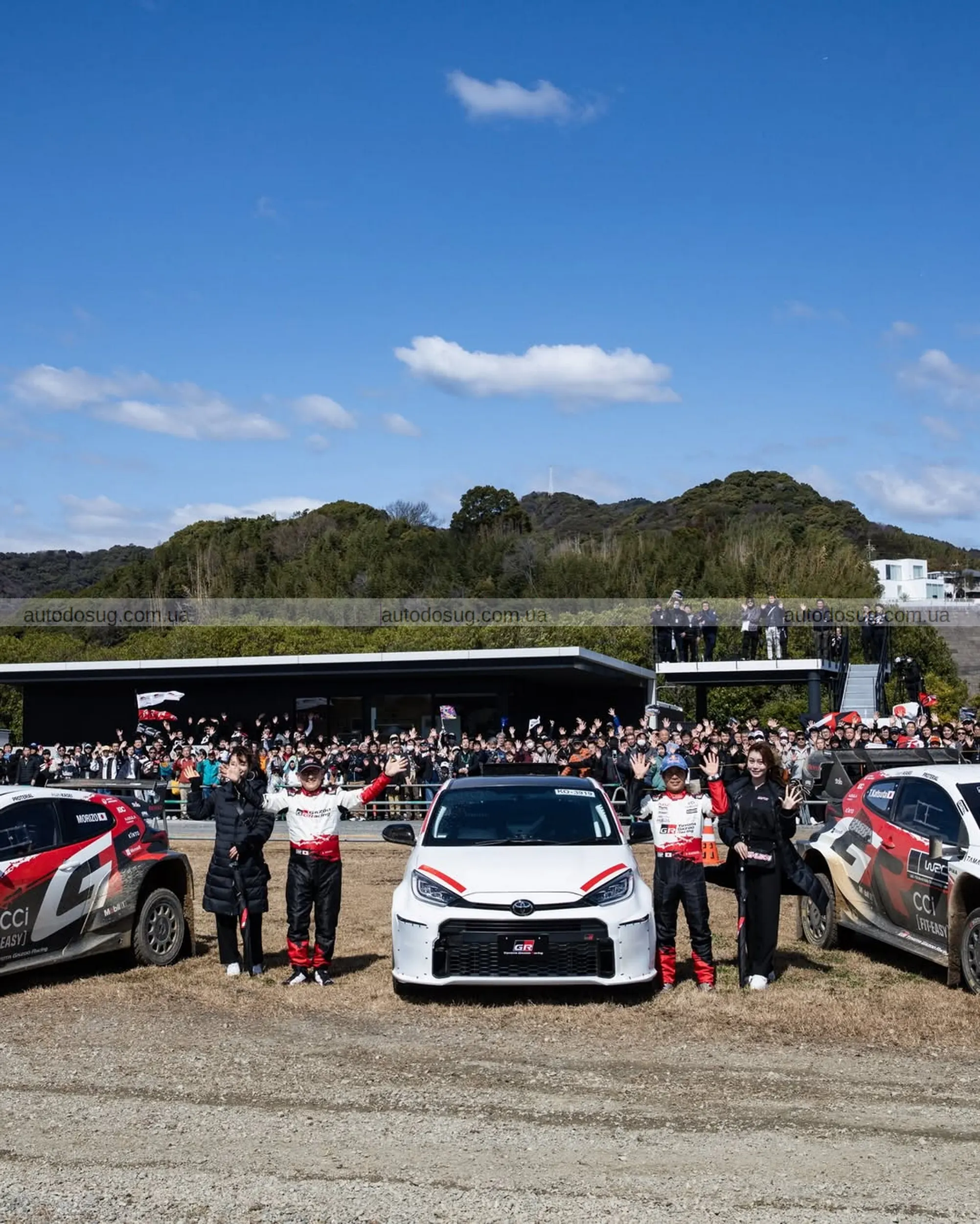 Toyota може повернути Celica з середнім розташуванням двигуна та дає фанам натяк на нову еру спорткарів