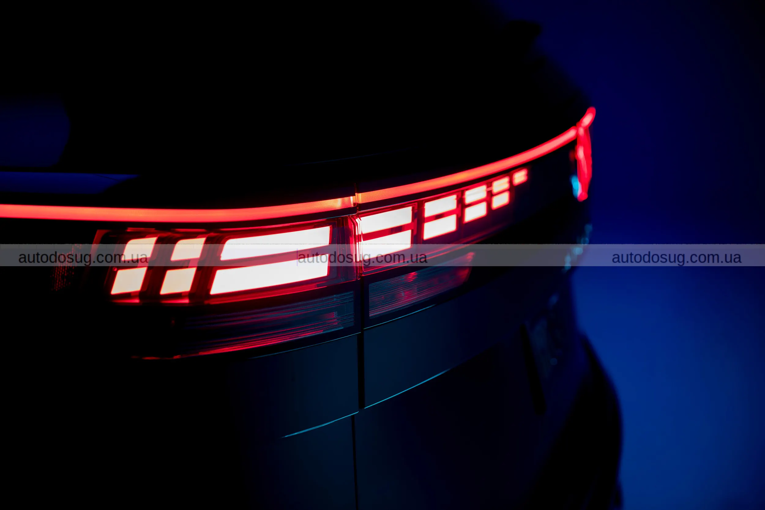 Volkswagen готує новий Atlas і салон раптово стає головною фішкою моделі