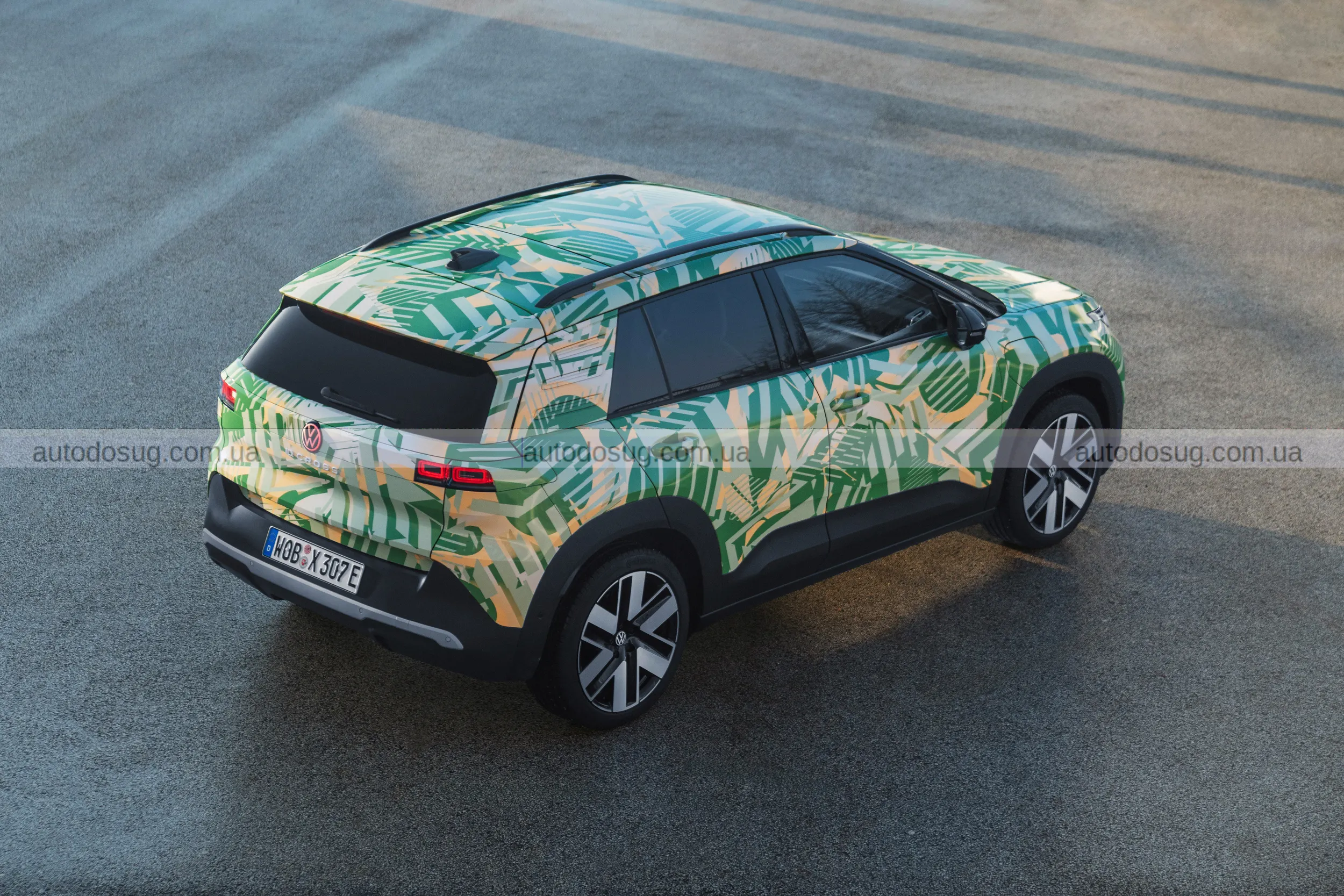 Volkswagen показує новий доступний електрокросовер ID Cross