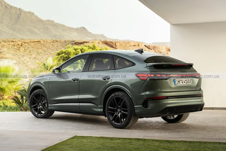 Audi освіжила Q4 e-tron і знову сховалася в екрани