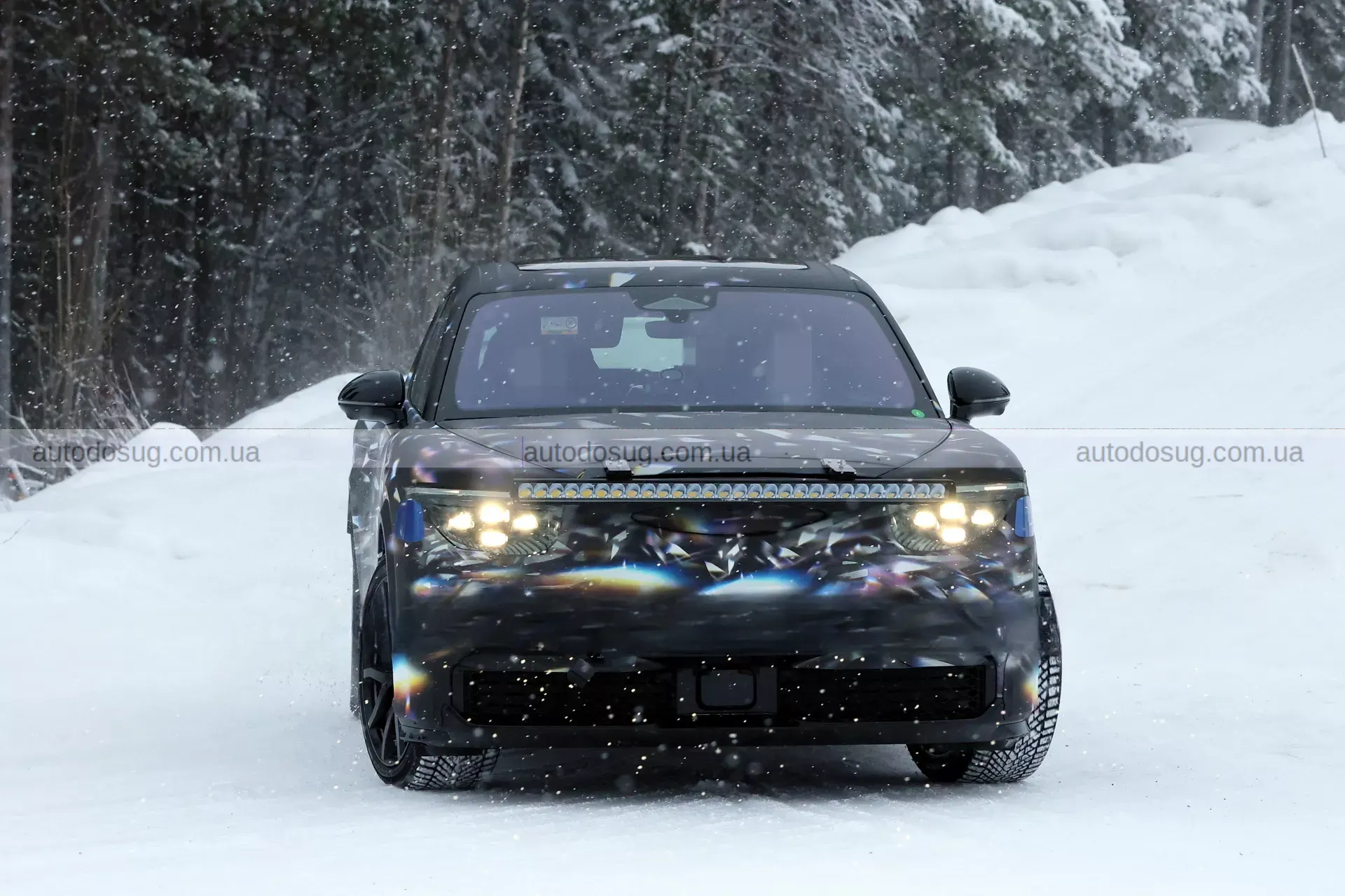 Bentley готує електричний прорив і називає ціну розкоші