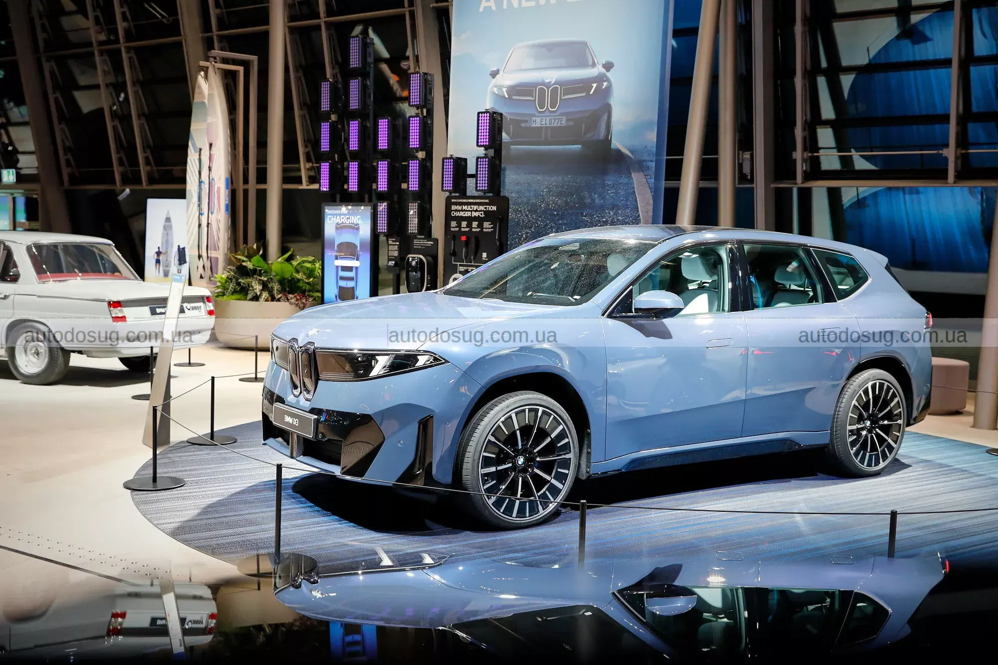BMW iX3 забирає головну нагороду World Car of the Year 2026