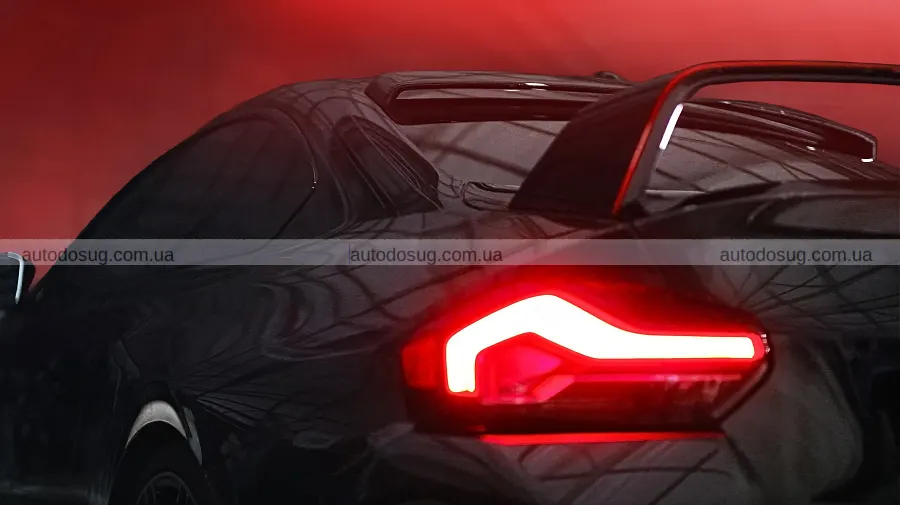 BMW зібрала в одну серію M2 і рідкісні байки