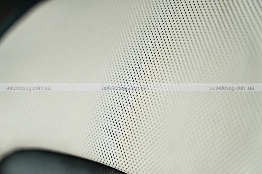 Броньований Rolls-Royce Cullinan зберіг розкішний вигляд