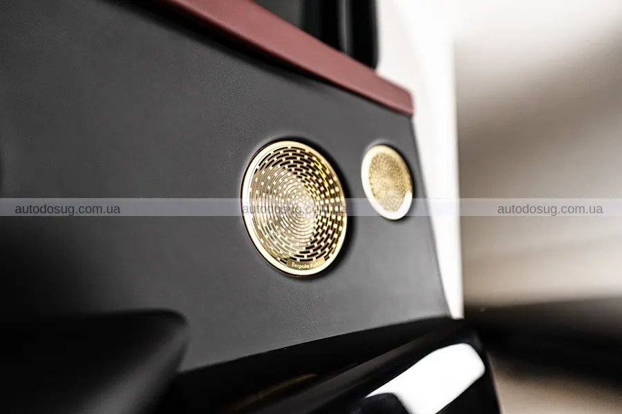 Броньований Rolls-Royce Cullinan зберіг розкішний вигляд