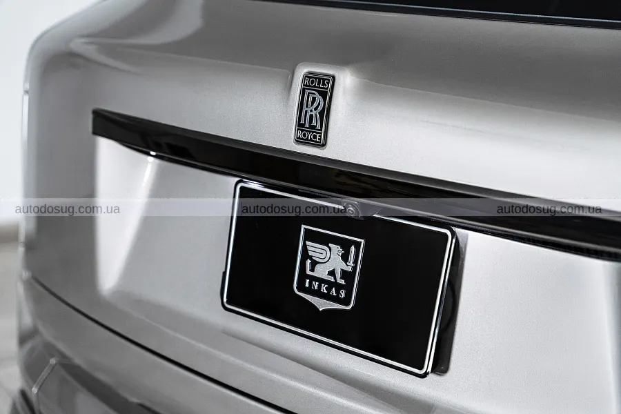 Броньований Rolls-Royce Cullinan зберіг розкішний вигляд