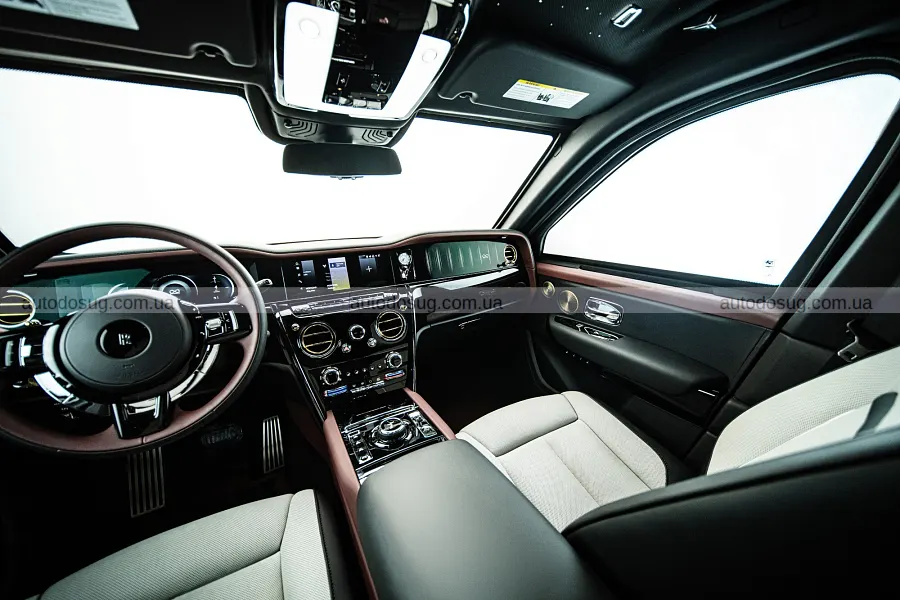 Броньований Rolls-Royce Cullinan зберіг розкішний вигляд