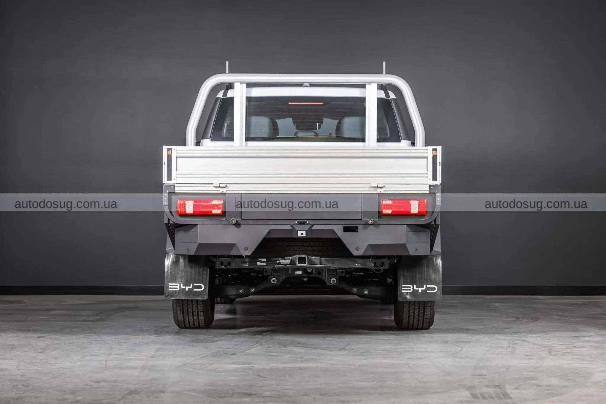 BYD Shark 6 відповідає критикам і різко підсилює тягу