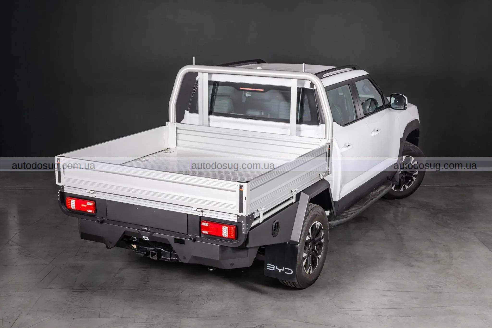 BYD Shark 6 відповідає критикам і різко підсилює тягу