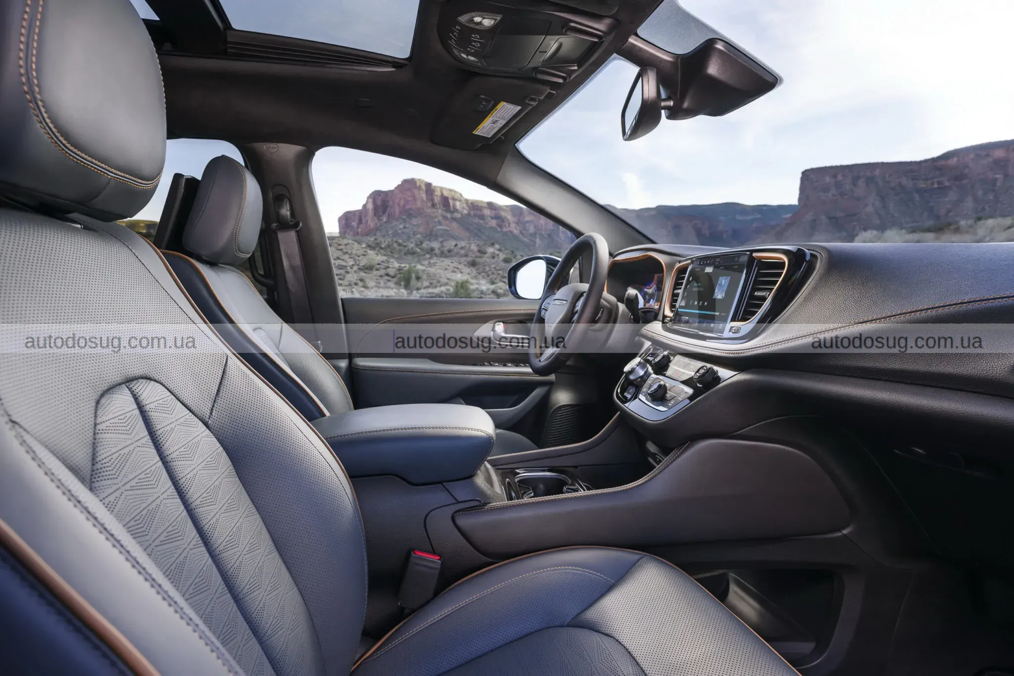 Chrysler ризикує всім і ставить майбутнє на Pacifica