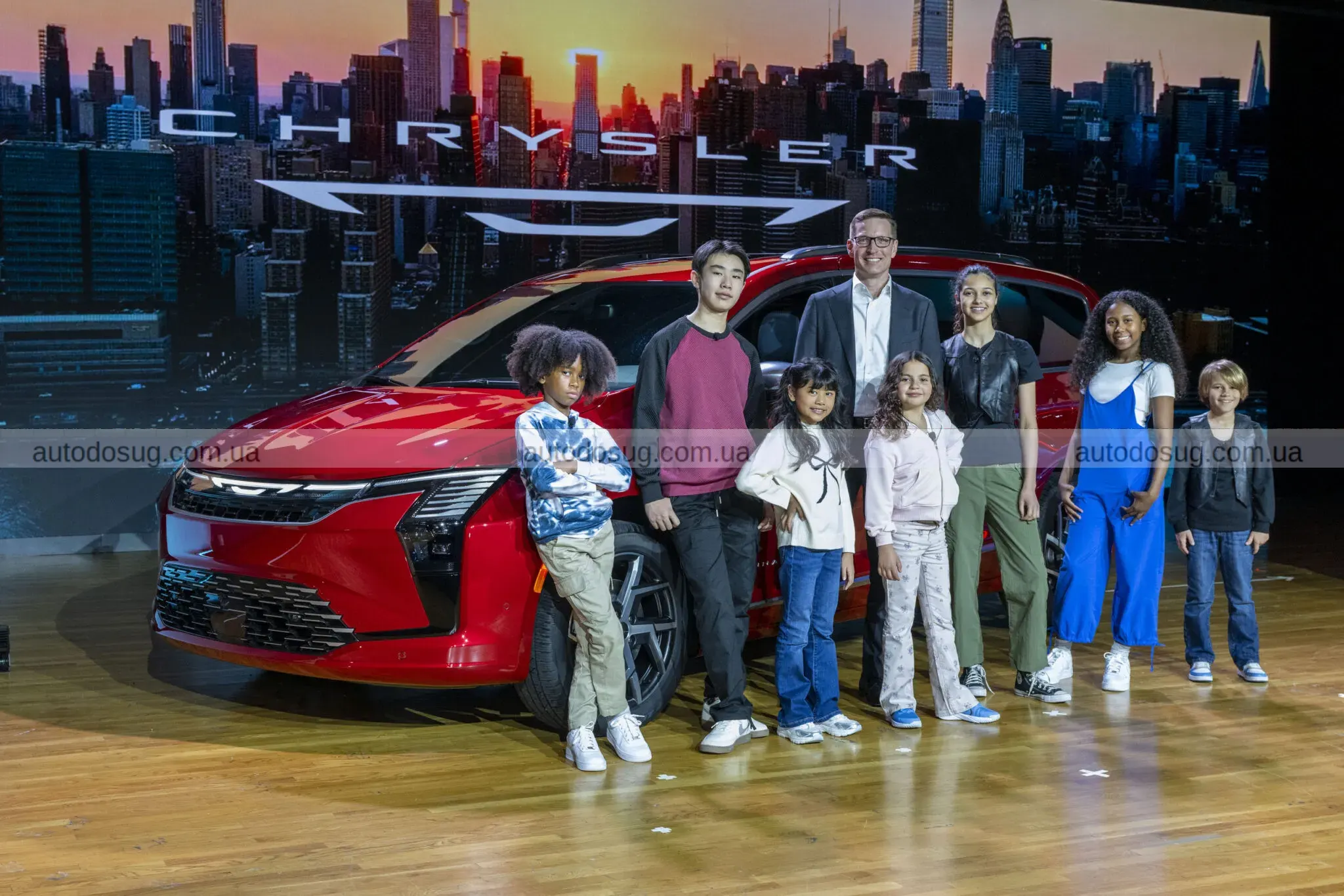 Chrysler ризикує всім і ставить майбутнє на Pacifica